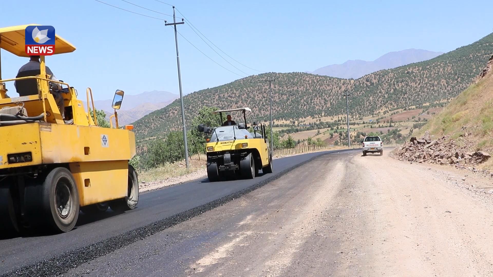 بەشێکی رێگای گوندی کەژەک لە سنووری برادۆست نۆژەندەکرێتەوە