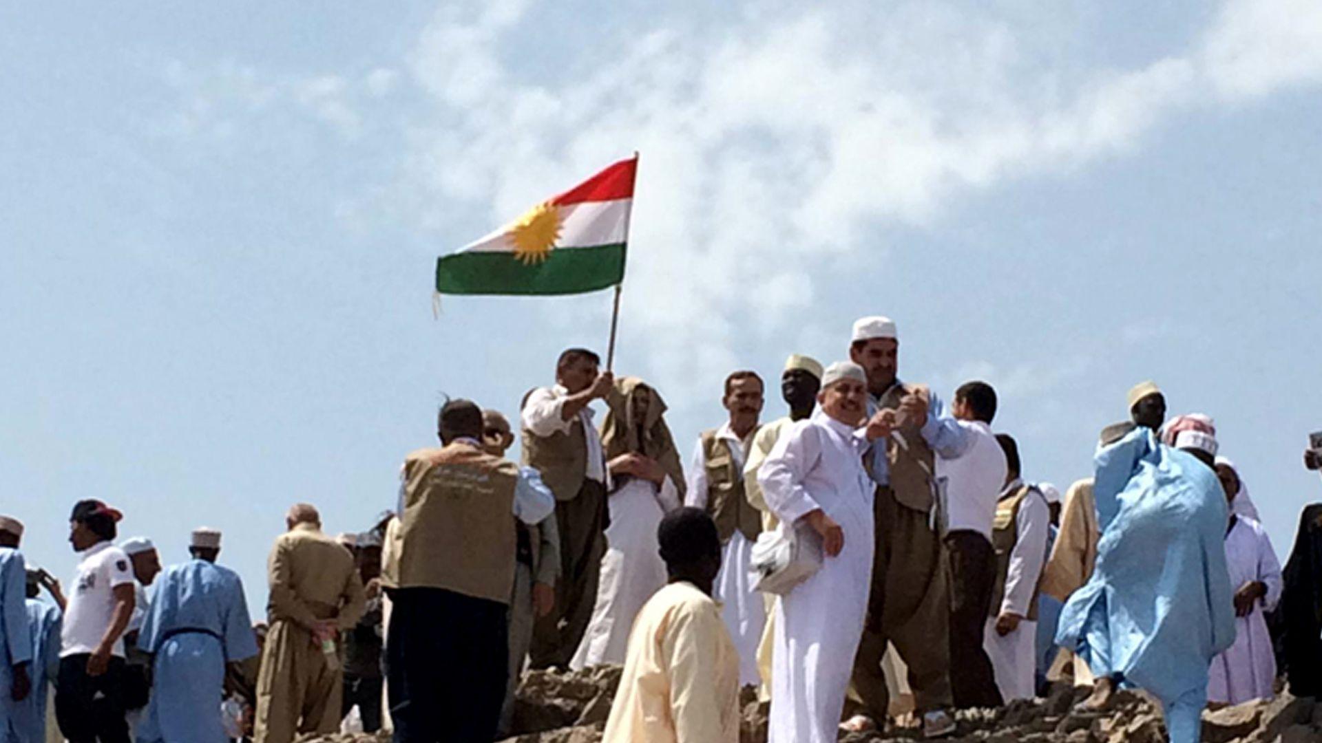 کاروان ستونی: لەمرۆوە حاجیانی ئەمساڵی هەرێم دەتوانن دوو هەزار دۆلار بە نرخی رەسمی وەرگرن
