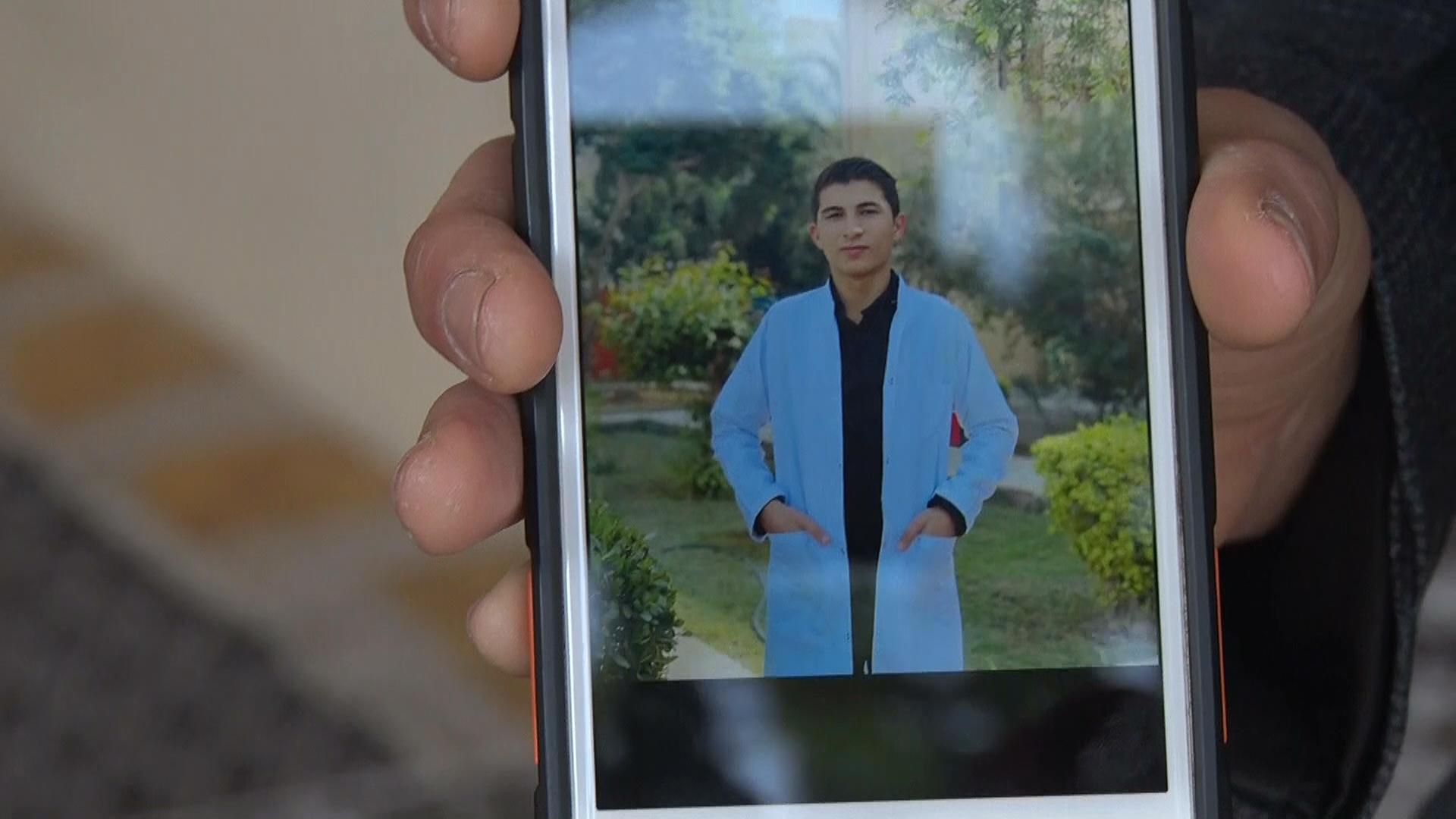 دایکی بەشار فایەق باسی كۆتا نامەی كوڕەكەی دەكات