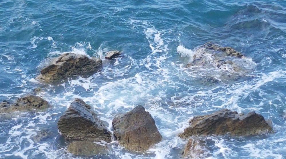 لە دورگەیەکی یۆنان تەرمی منداڵێک دۆزرایەوە 