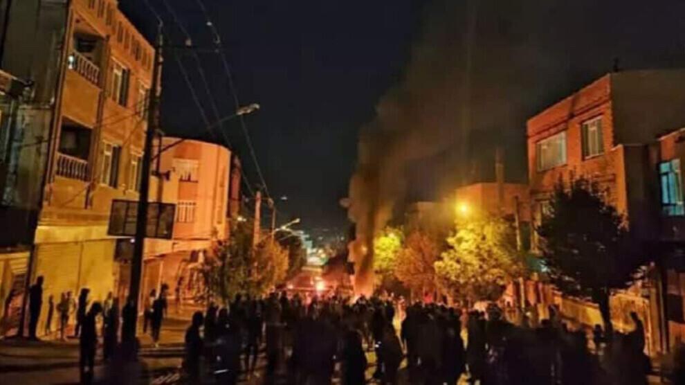 شەوی رابردوو لە چەند شارێکی رۆژھەڵاتی کوردستان و ئێران خۆپیشاندان بەڕێوەچوو