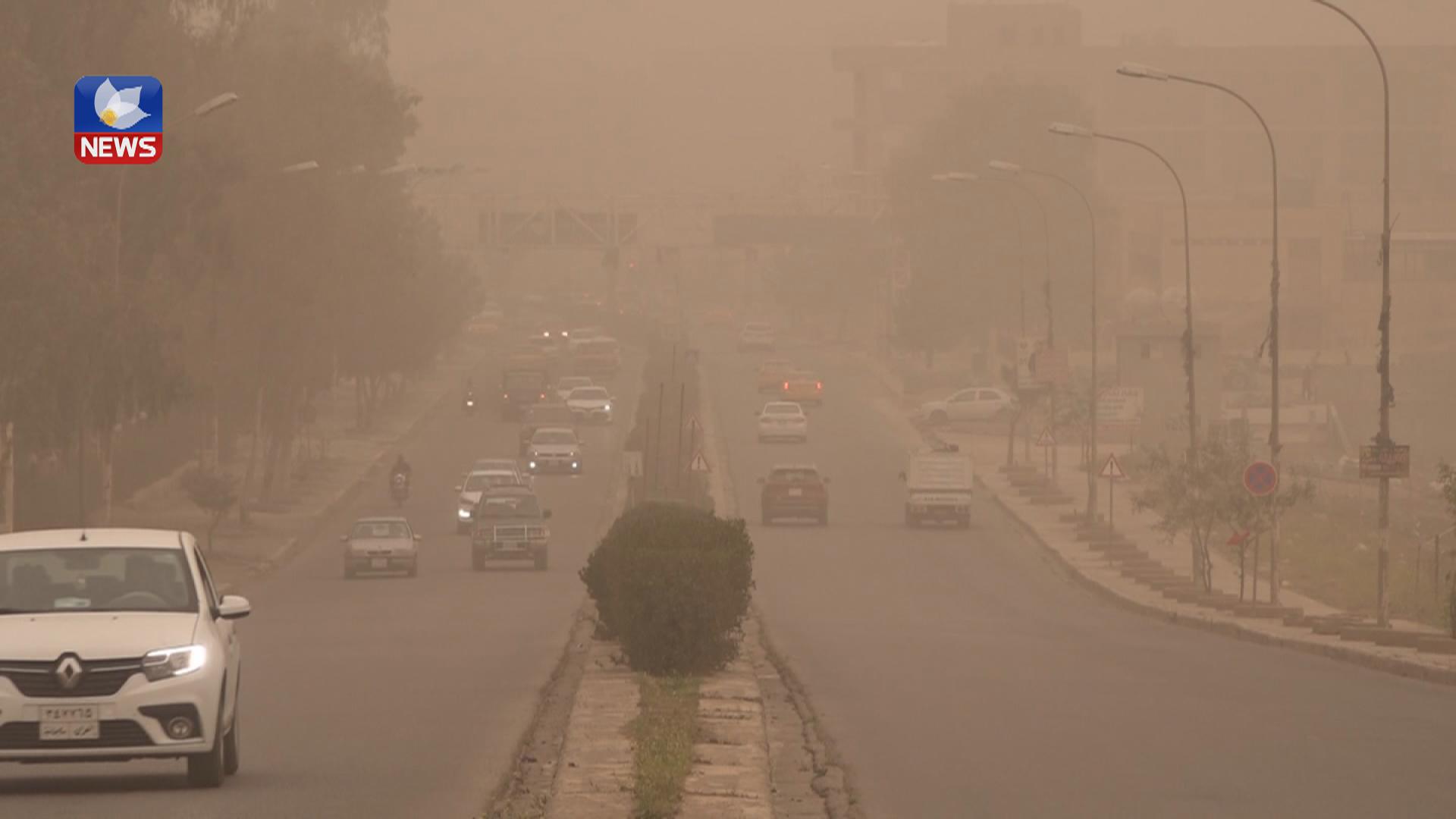 بەهۆی خۆڵبارینەوە سەدان كەس گەیەنرانە نەخۆشخانەكان