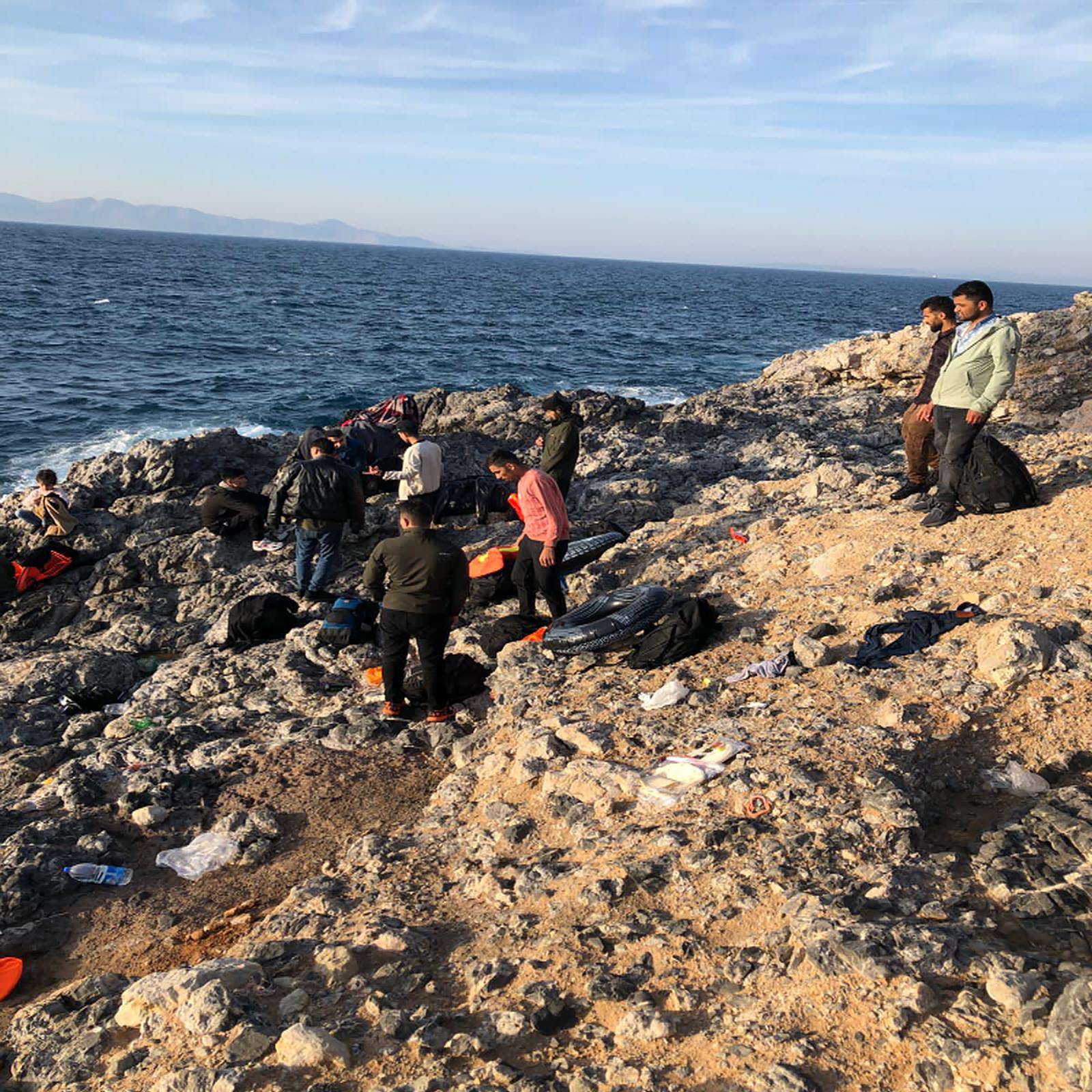 ئەو ١٠٦ کۆچبەرە کوردەی لە دوورگەیەکی یۆنان گیریان خواردبوو رزگارکران 