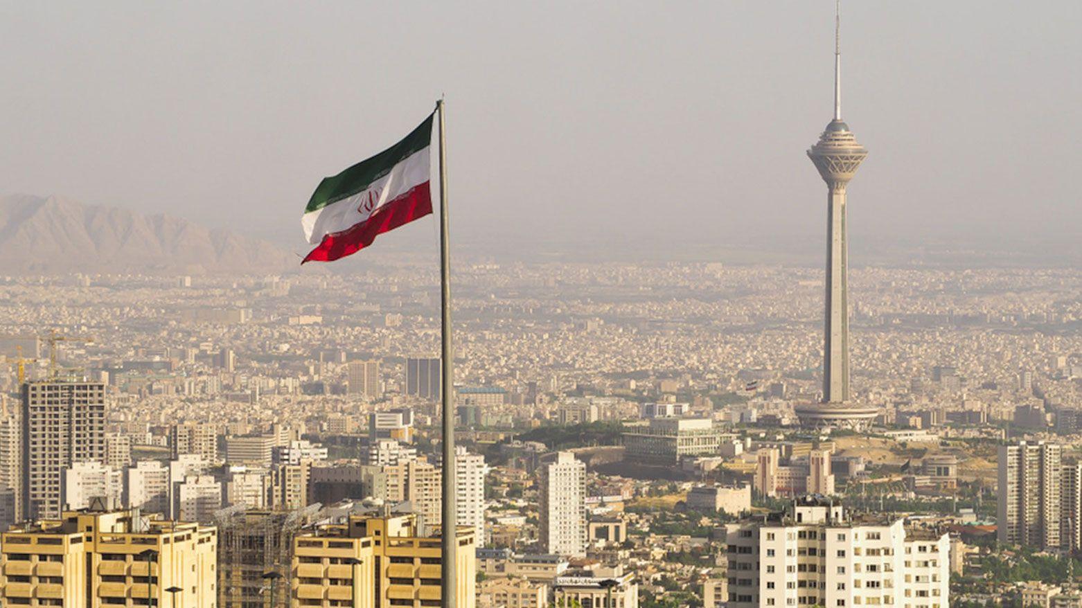 ايران تعود الى ما قبل 2015.. العقوبات ضد إيران تدخل حيز التنفيذ