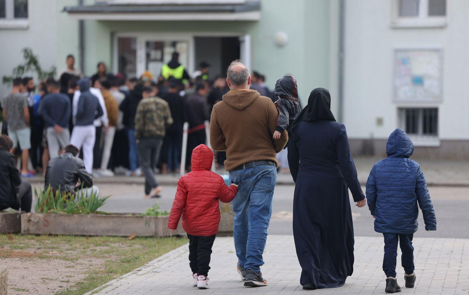 ألمانيا ترفض التدخل الأمريكي في سياسة الهجرة