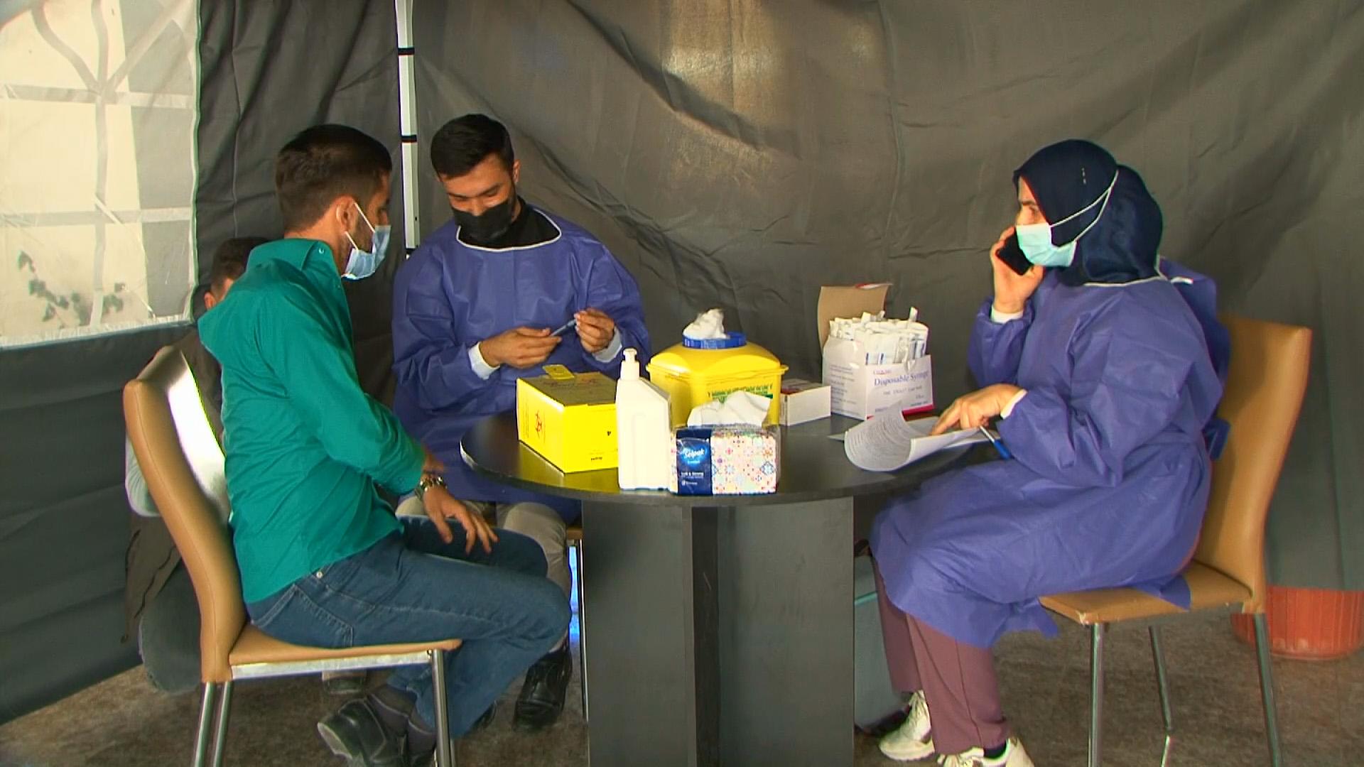 بۆ روبەڕوبوونەوەی كۆرۆنا خوێندكارانی زانكۆی دهۆك دەكوترێن