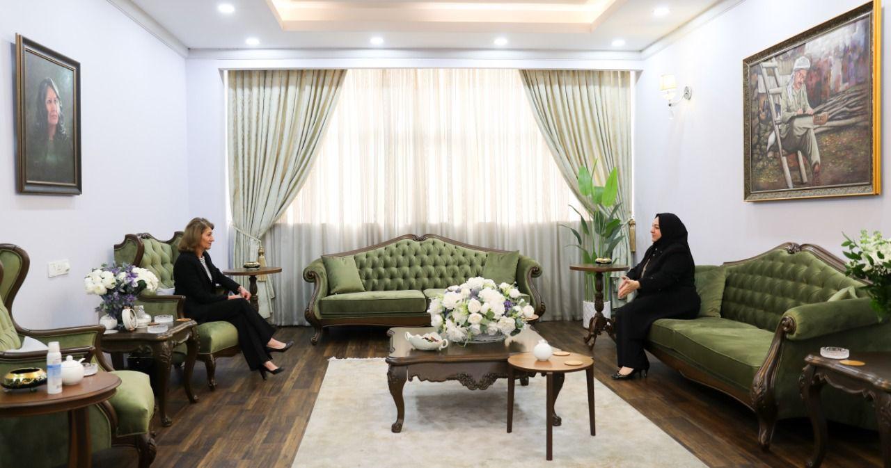 شاناز ئیبراھیم ئەحمەد و د. ڕێواز فایەق  سەرۆکی پەرلەمانی کوردستان کۆبونەوە