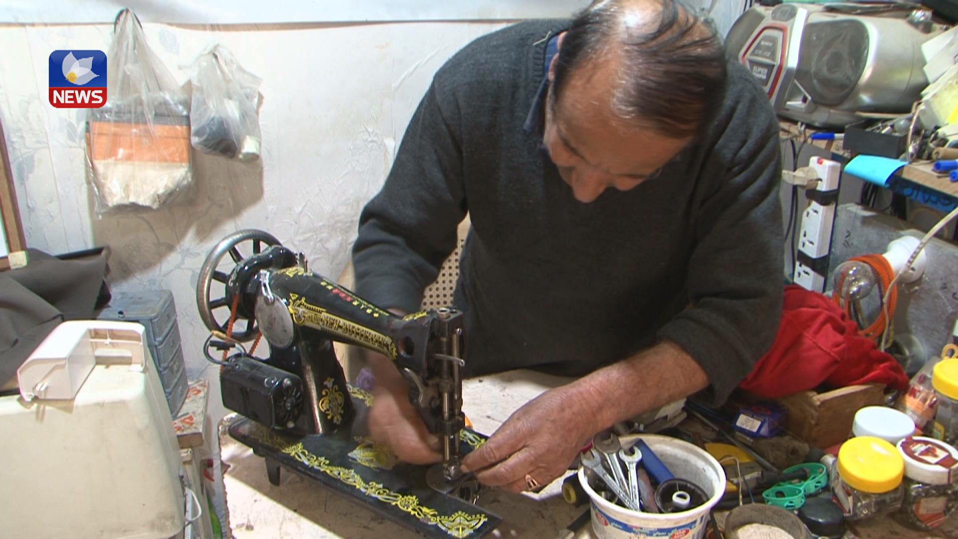 وەستا فاتیح ٤٢ ساڵە لە چەمچەماڵ مەکینەی دروومان چاک دەکاتەوە