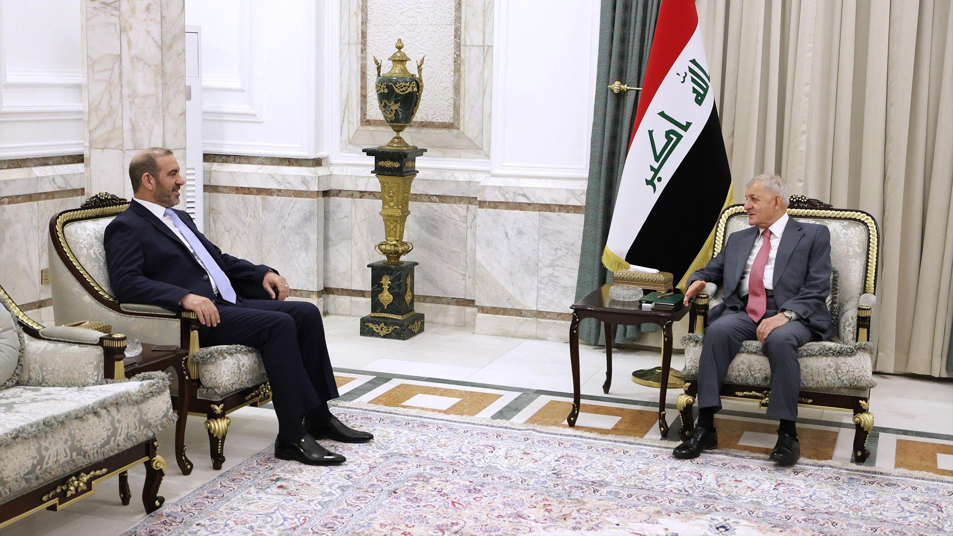 سەرۆک کۆمار پێشوازی لەوەزیری پیشەسازی و کانزاکان دەکات