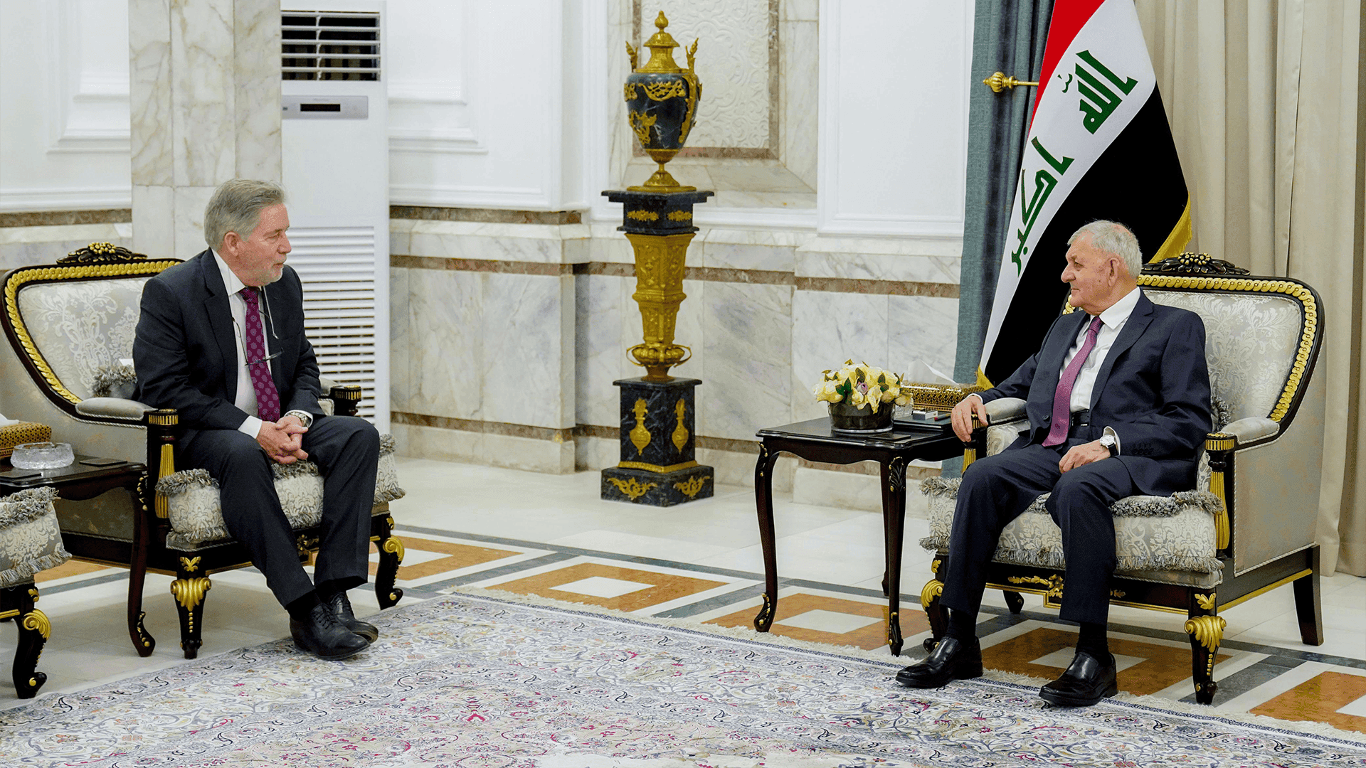 سەرۆک کۆمار پێشوازی لەسەرۆکی زانکۆی ئەمریکی لەبەغداد دەکات