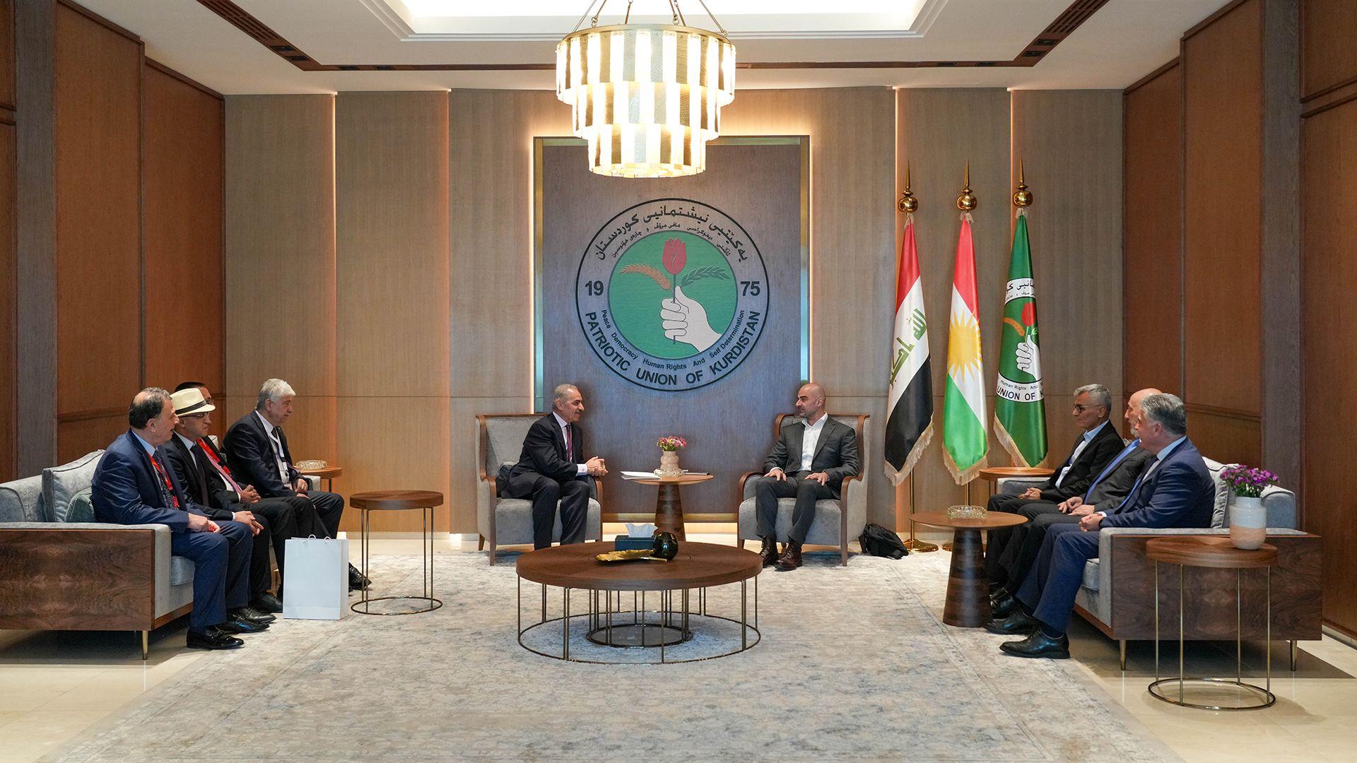 بافڵ تاڵەبانی: خەڵی فەڵەستین شایەنی ئەوەن ژیانێکی سەقامگیریان بۆ دابینبکرێت