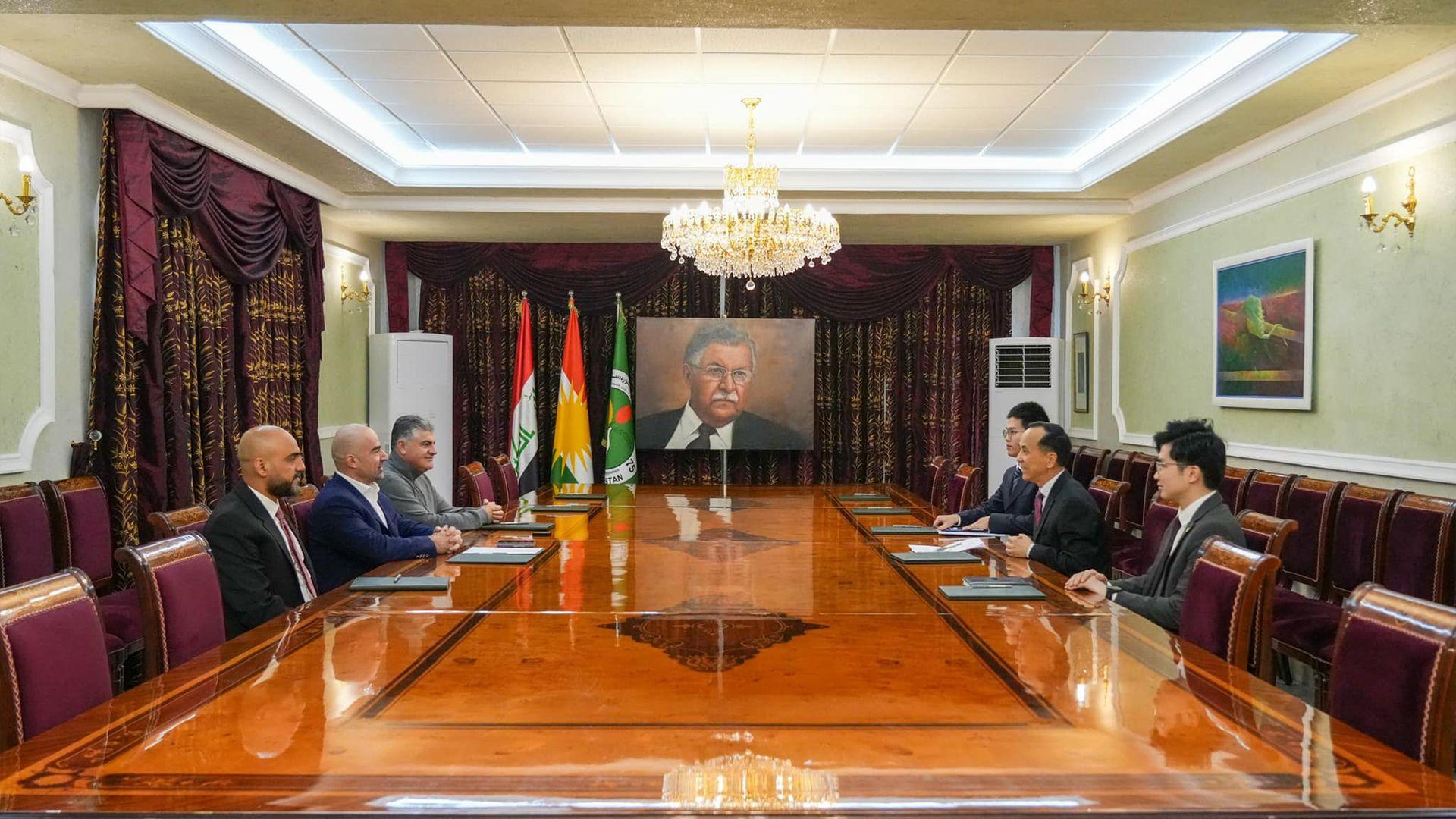 سەرۆک بافڵ لەگەڵ لیۆ جیۆن کونسوڵی چین لە هەرێمی کوردستان کۆبوەوە