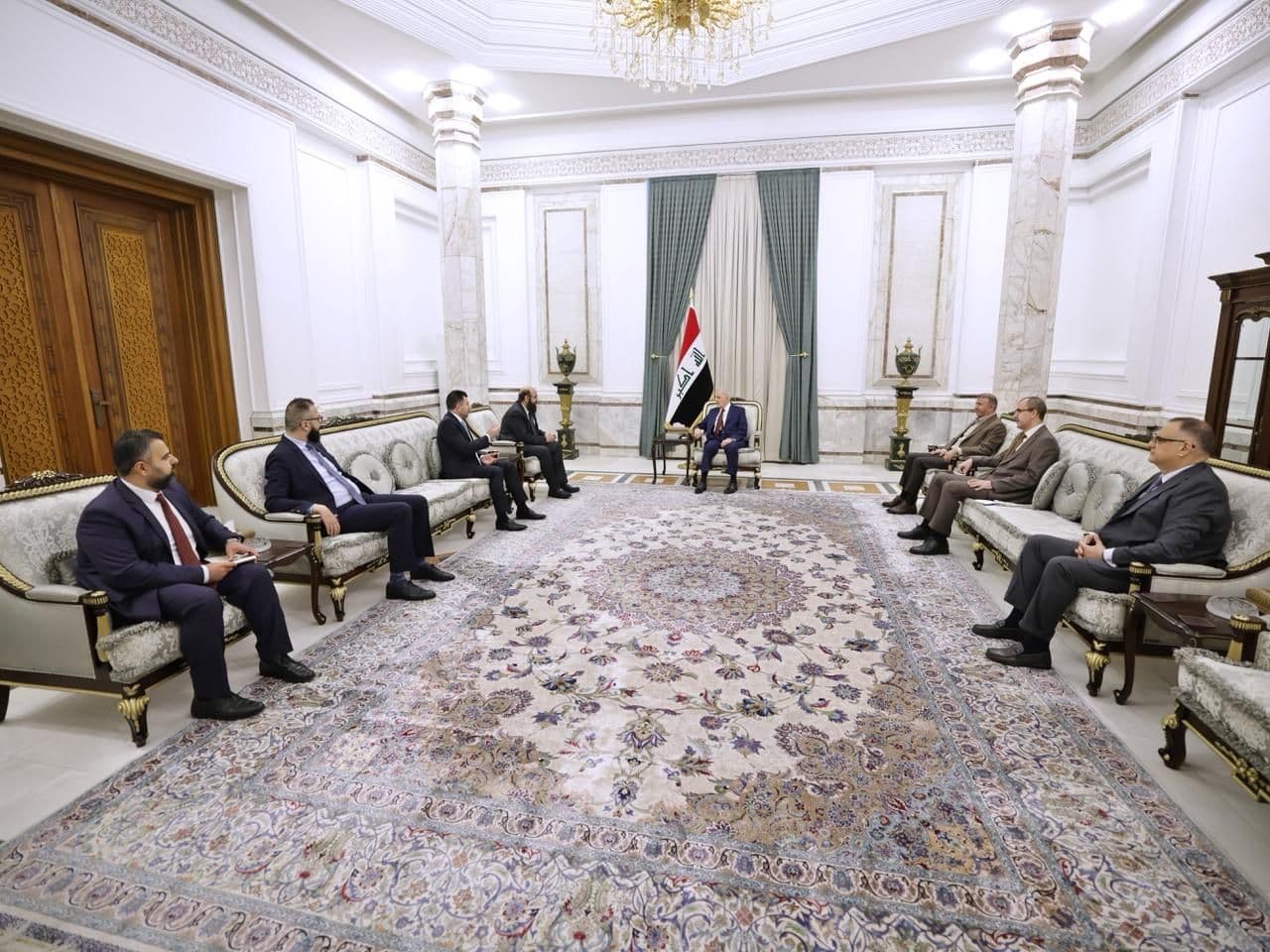 article gallery image