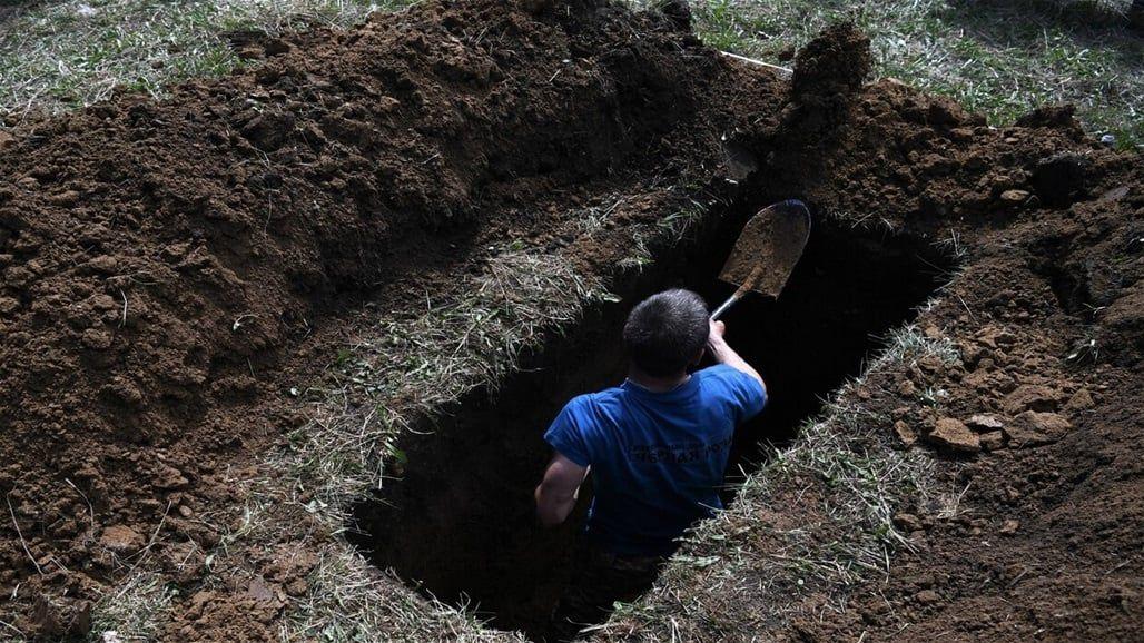 فتح قبر زعيم راحل ينذر باندلاع حرب عالمية ثالثة
