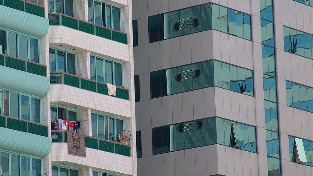 أبوظبي: غرامة تصل إلى 2000 درهم في حال نشر الملابس على الشرفات