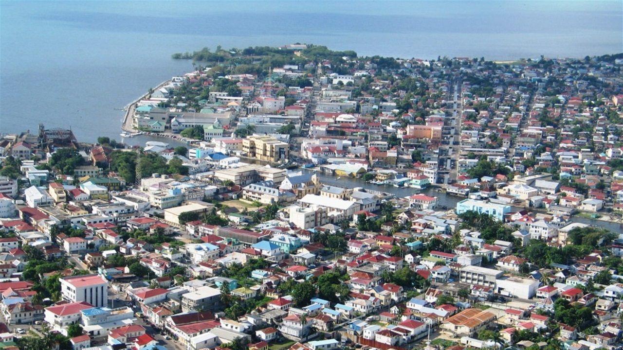 دولة ثالثة ستستقبل اللاجئين المرحلين من اميركا