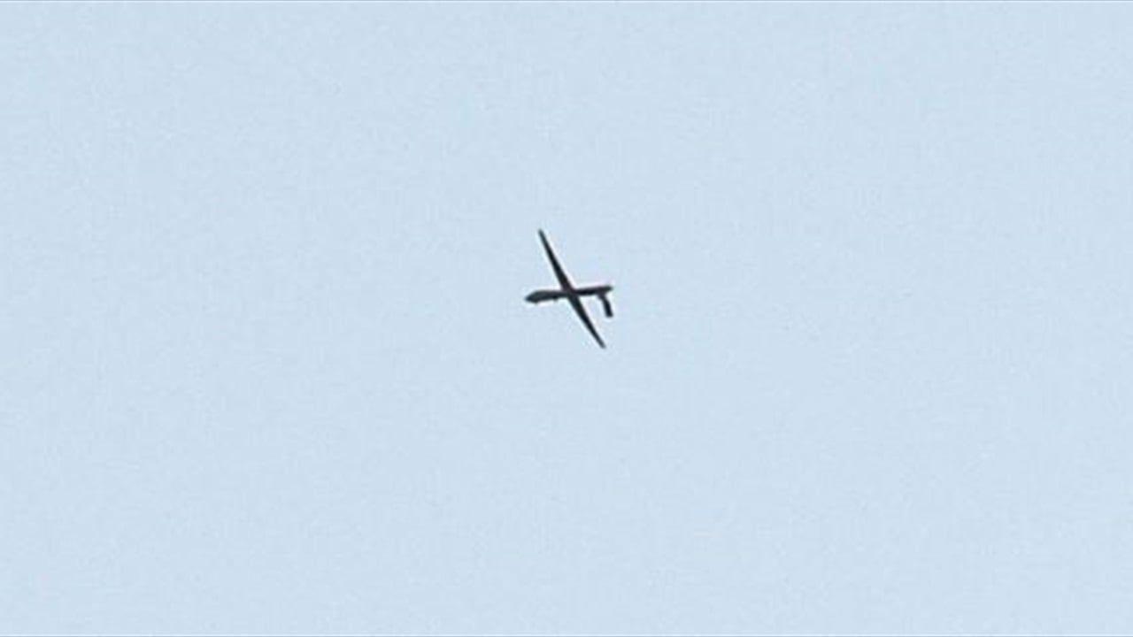 خلية الاعلام الامني: سقوط طائرة داخل حقل نفطي وصاروخ على منزل سكني