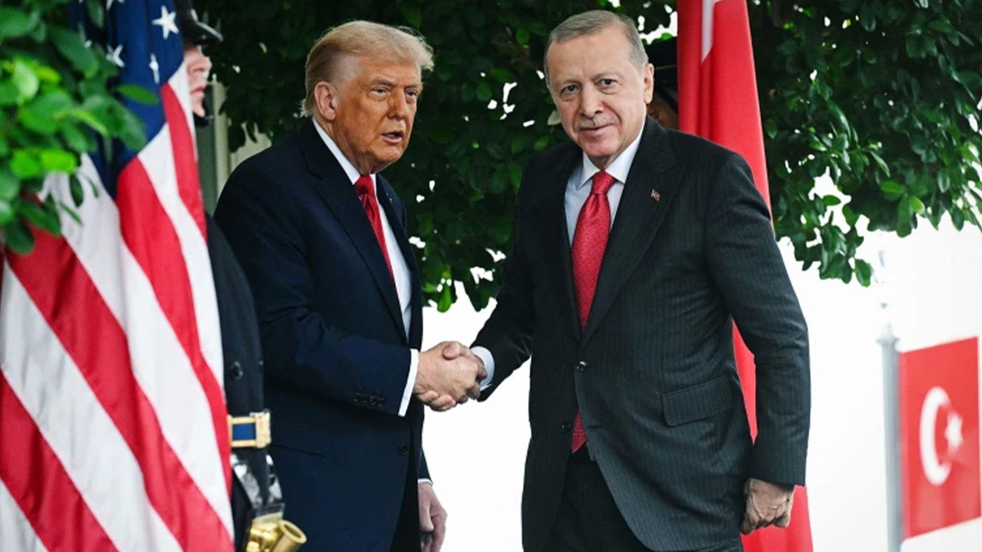 ترەمپ: ئەردۆغان وتی دەست بەسەر سوریادا دەگرم وتم بیگرە