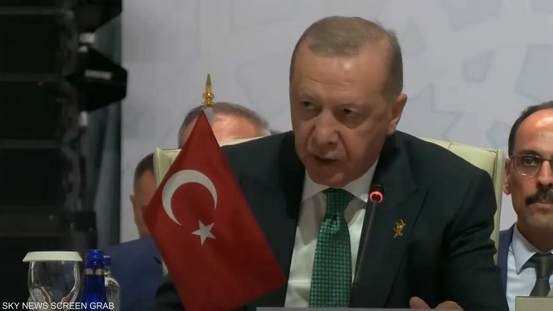 سەرۆک کۆماری تورکیا لە دەوحە: حکومەتەکەی ناتانیاهۆ ناوچەکە بەرەو ئاژاوە رادەکێشێت