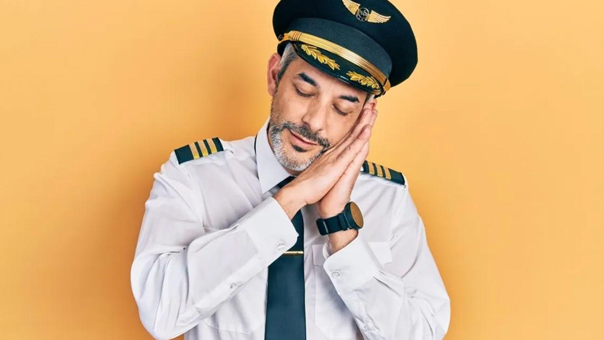 ئەڵمانیا؛ هۆشداری دەدرێت لە زیادبوونی خەوتنی فڕۆکەوانان لەکاتی گەشتەکاندا