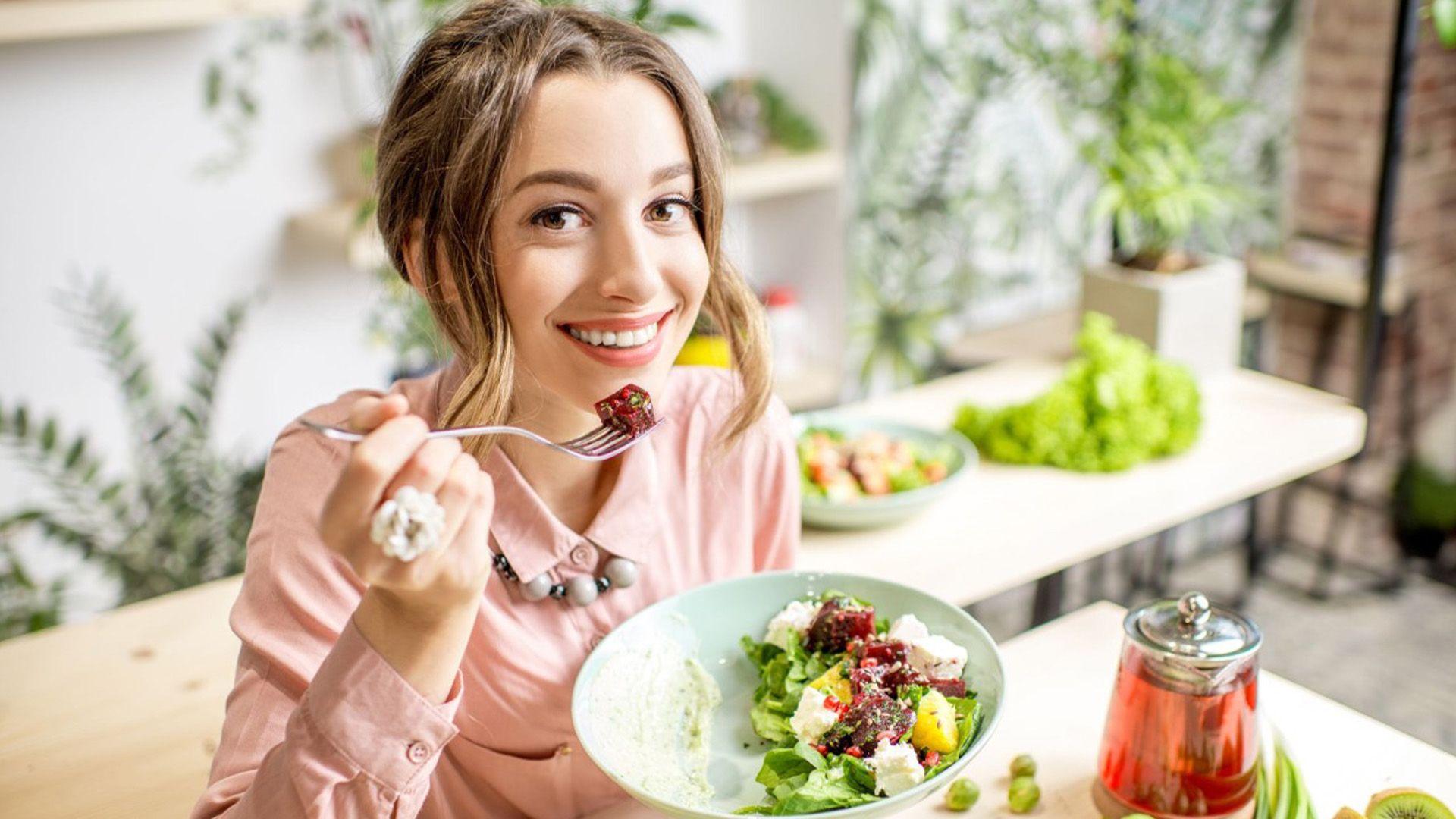 هەشت خۆراک بۆ خێراکردنی گەشەی قژ