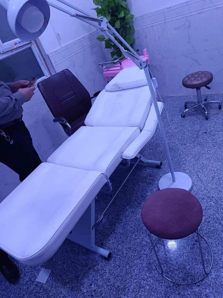  ضبط عيادة تقوم بعمليات جراحية وتجميلية بإشراف دكتورة وهمية في النجف