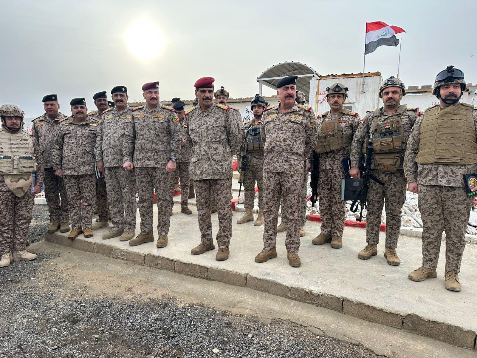 كبار ضباط العراق يصلون إلى سنجار على الشريط الحدودي مع سوريا.. يرأسهم يار الله