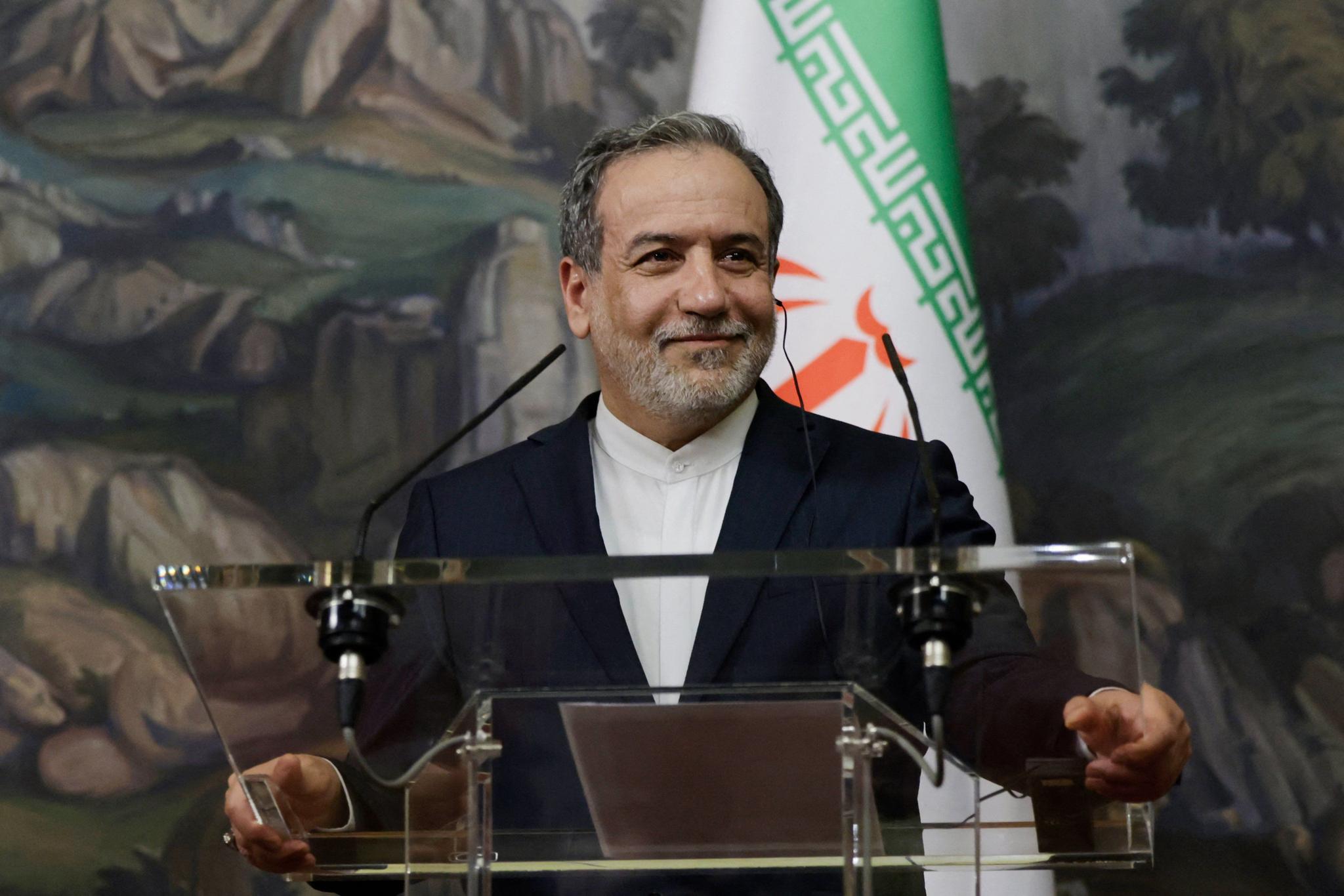 سبەینێ وەزیری دەرەوەی ئێران سەردانی چین دەكات