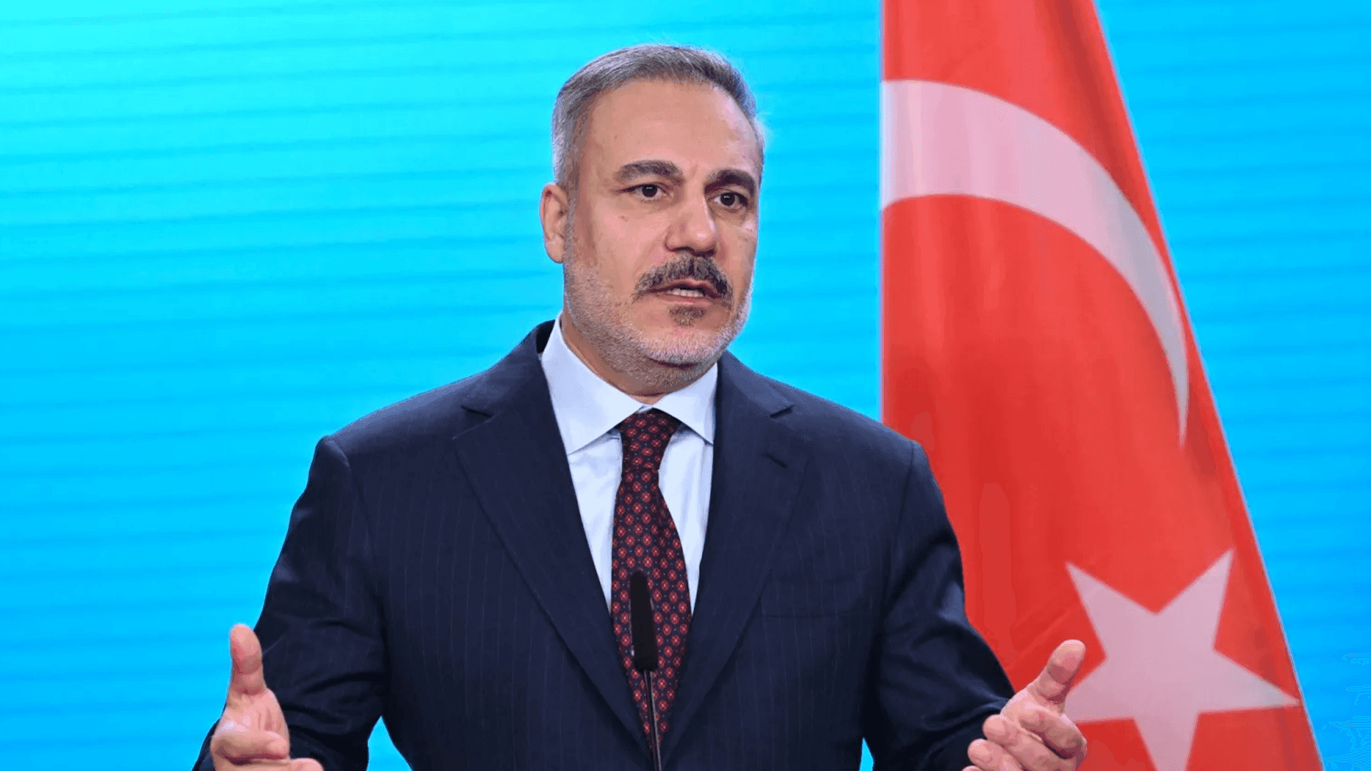 هاكان فیدان: رێككەوتنە سێقۆڵییەكەمان لەگەڵ ریاز و ئیسلامئاباد تاران ناكاتە ئامانج