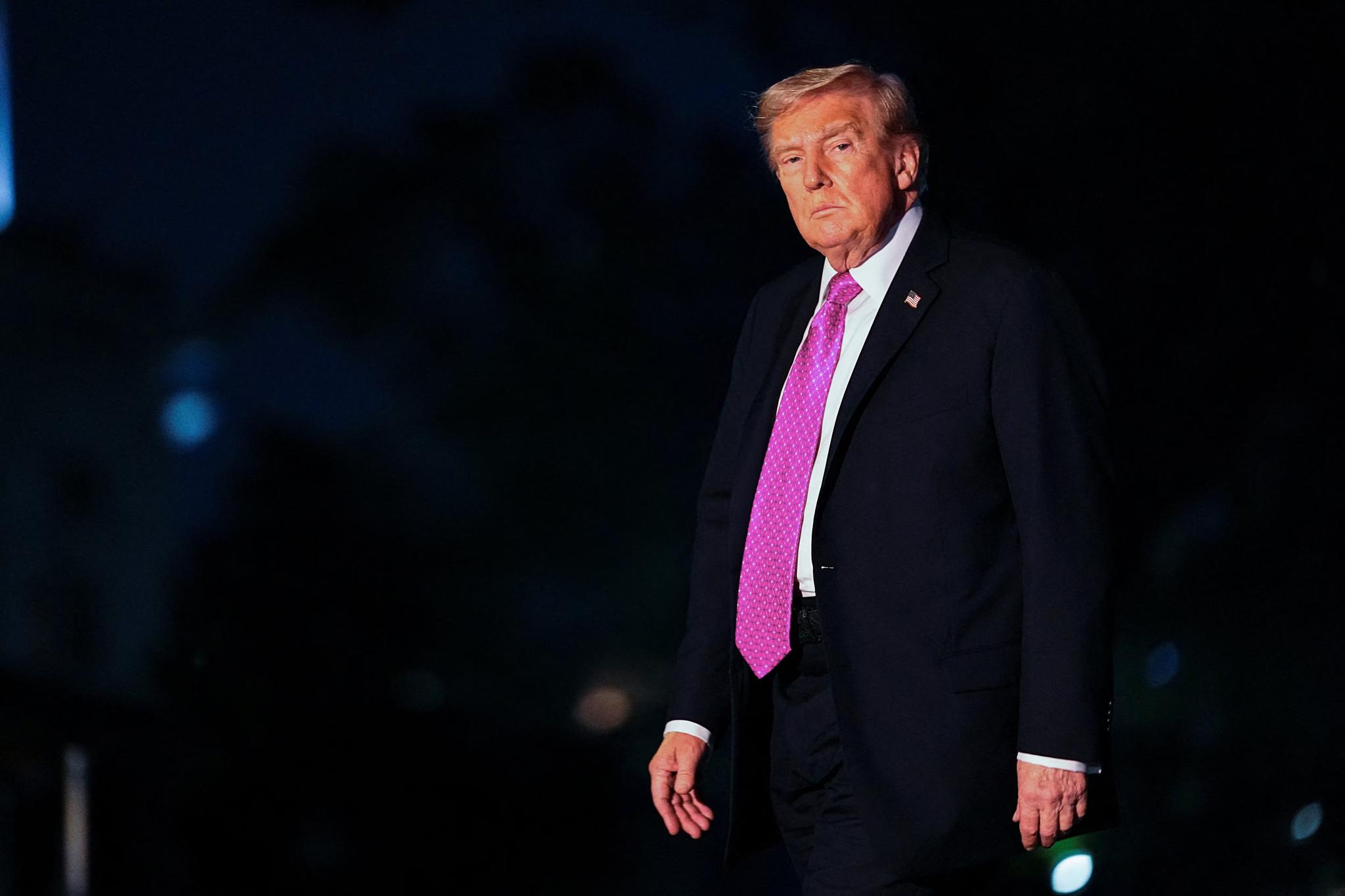 ترامب ينوي مقاضاة صحيفة نيويورك بـ"دعوى تشهير" بقيمة 15 مليون دولار