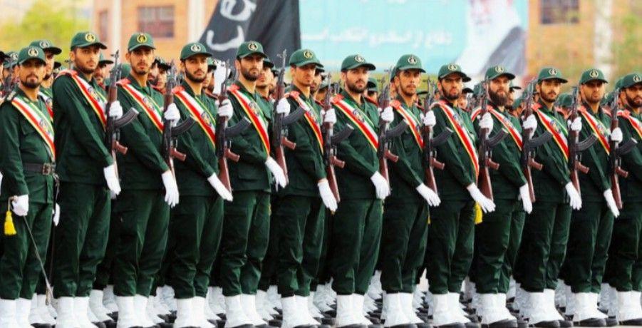 إيران تعلن تفكيك خلية تجسس على علاقة بدولة خليجية
