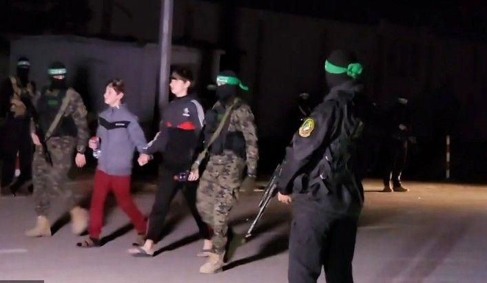 حماس: سيتم نشر القوائم بأسماء الأسرى قبل كل يوم تبادل