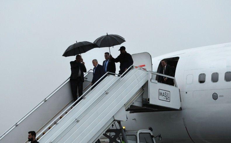 رئيس الجمهورية يعود إلى بغداد بعد مشاركته في مؤتمر القمة العربية الطارئة