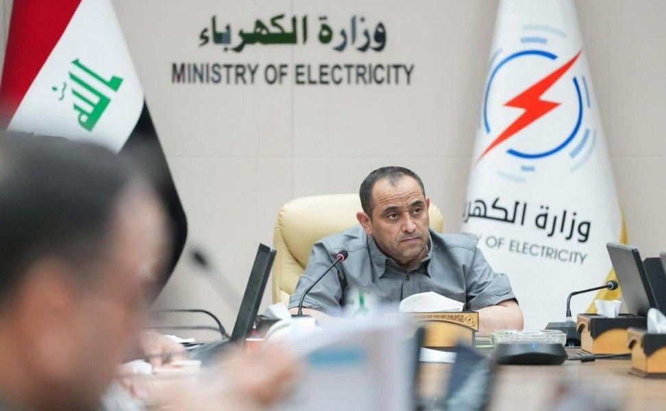 وزير الكهرباء يوجه باستنفار تام لمواجهة الأحوال الجوية