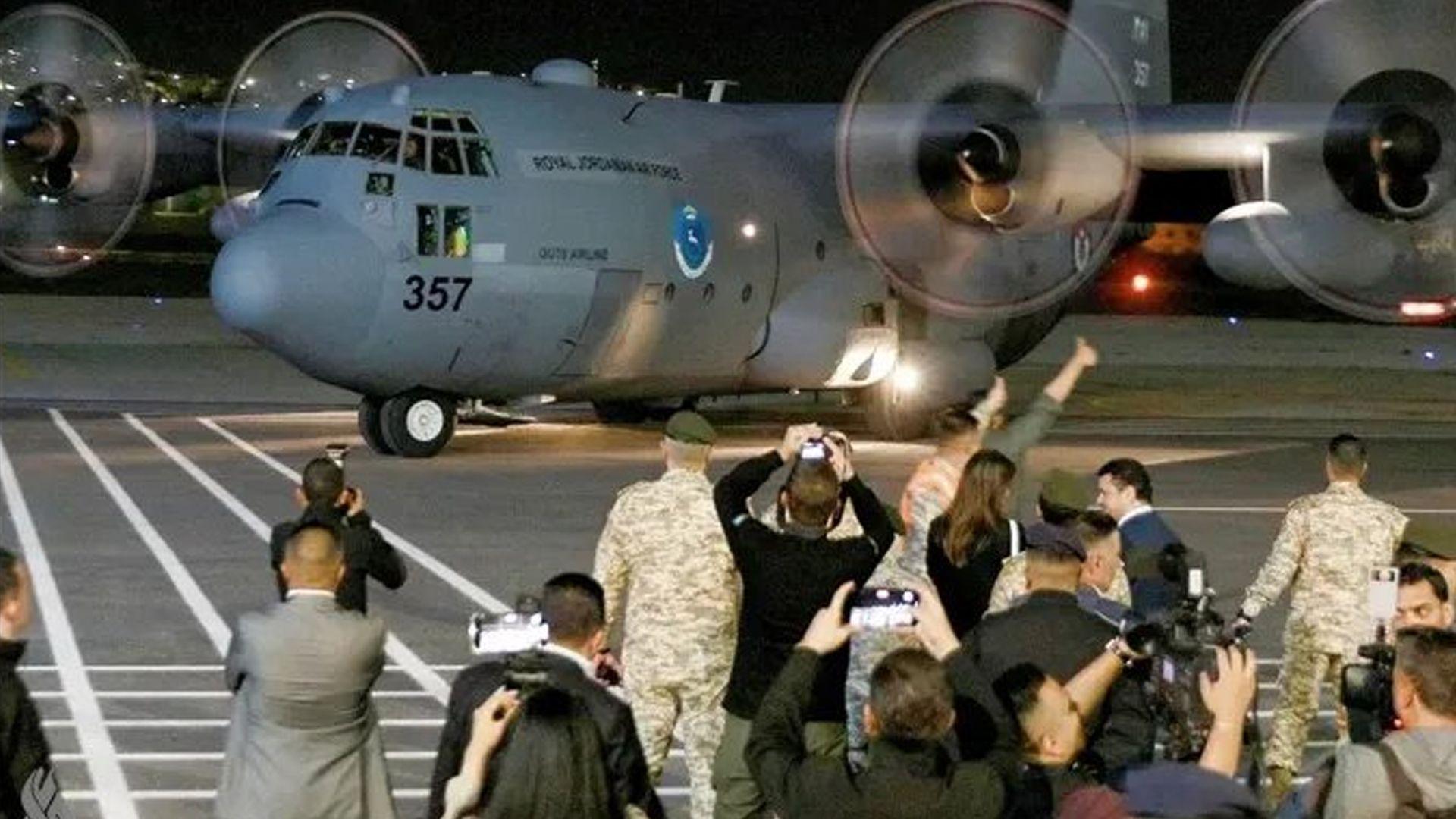 وەزارەتی دەرەوەی ئەمریکا: زیاتر لە 20 هەزار هاووڵاتی ئەمریکی رۆژهەڵاتی ناوەڕاستیان بە جێهێشتوە