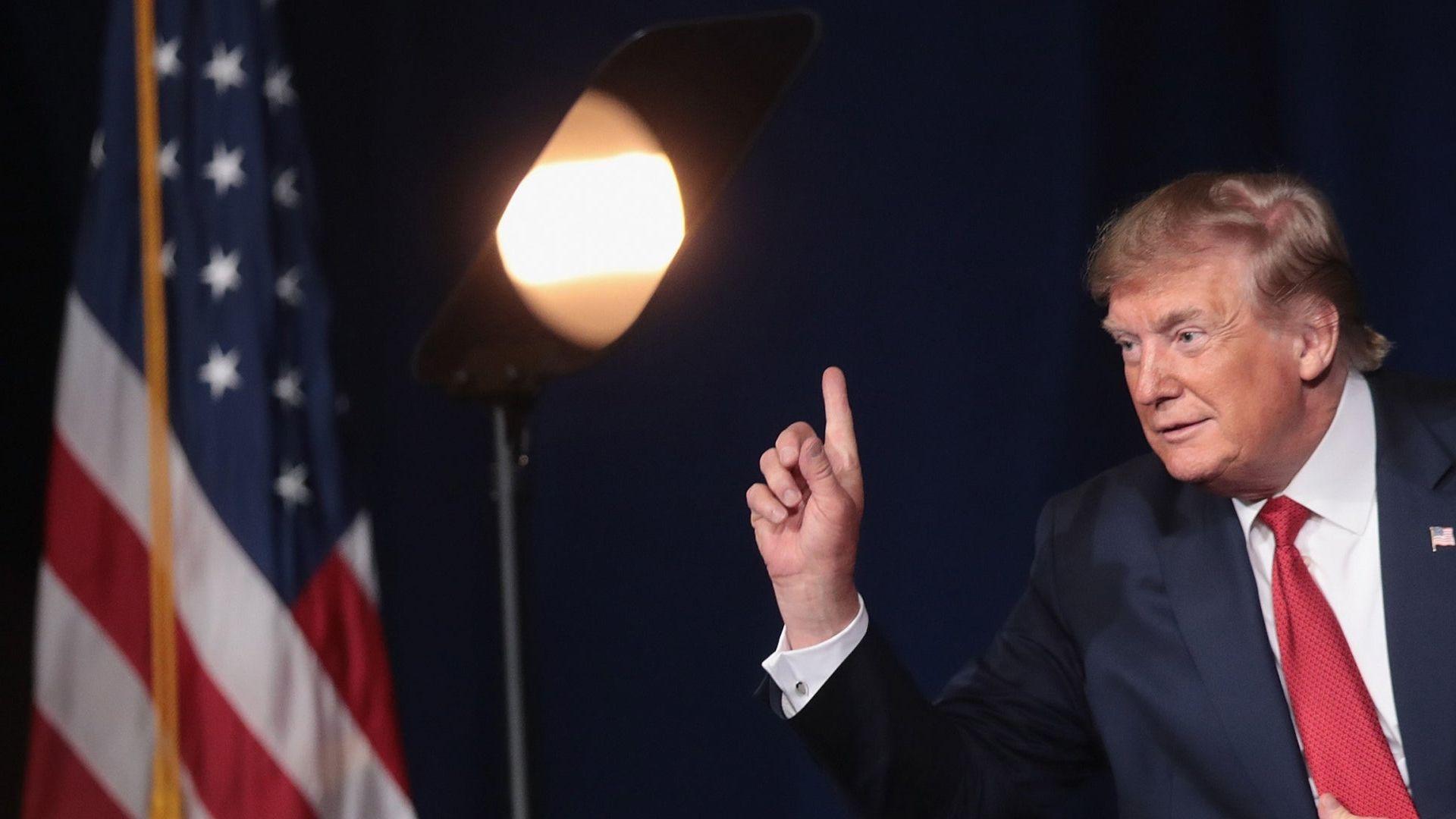 ترەمپ داوای قەرەبو لە بی بی سی دەکات؛ یەک تا پێنج ملیار دۆلاری دەوێت