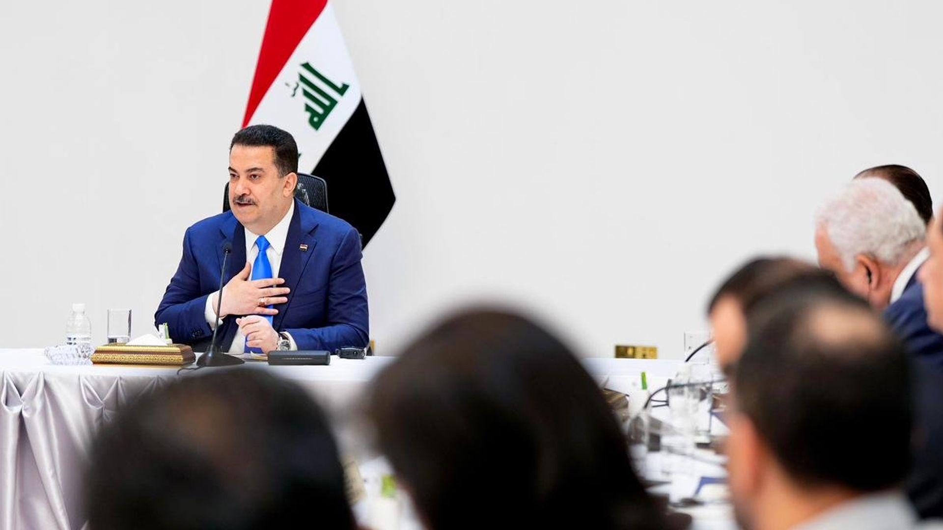 سەرۆک وەزیرانی عیراق: داهاتی نانەوتی کێشە بۆ دابەشکردنی موچەی فەرمانبەران دروست ناکات