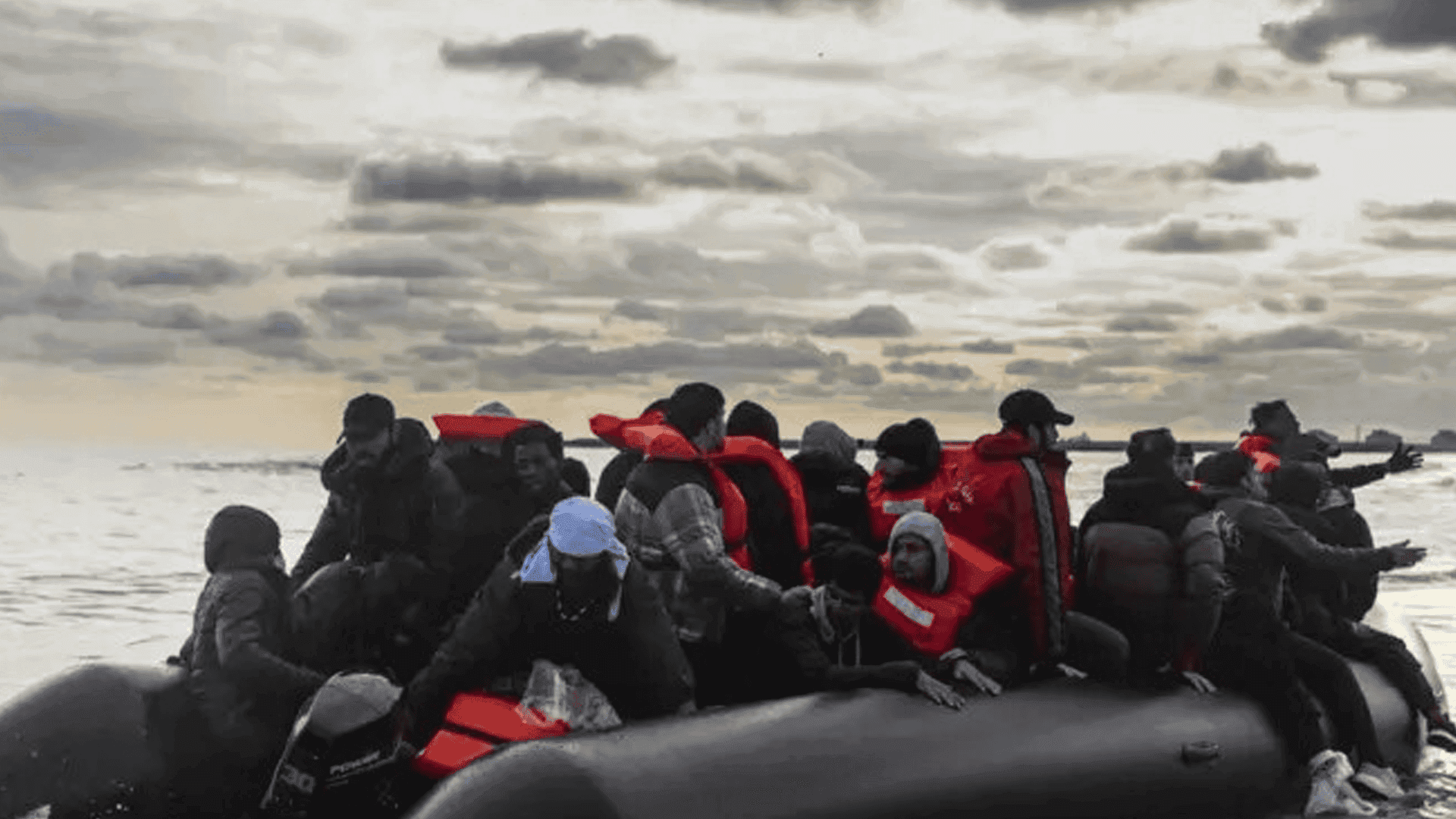 بەهۆی نوقمبوونی بەلەمێکی کۆچبەران لە کەناراوەکانی لیبیا 42 کەس گیانیان لەدەستدا