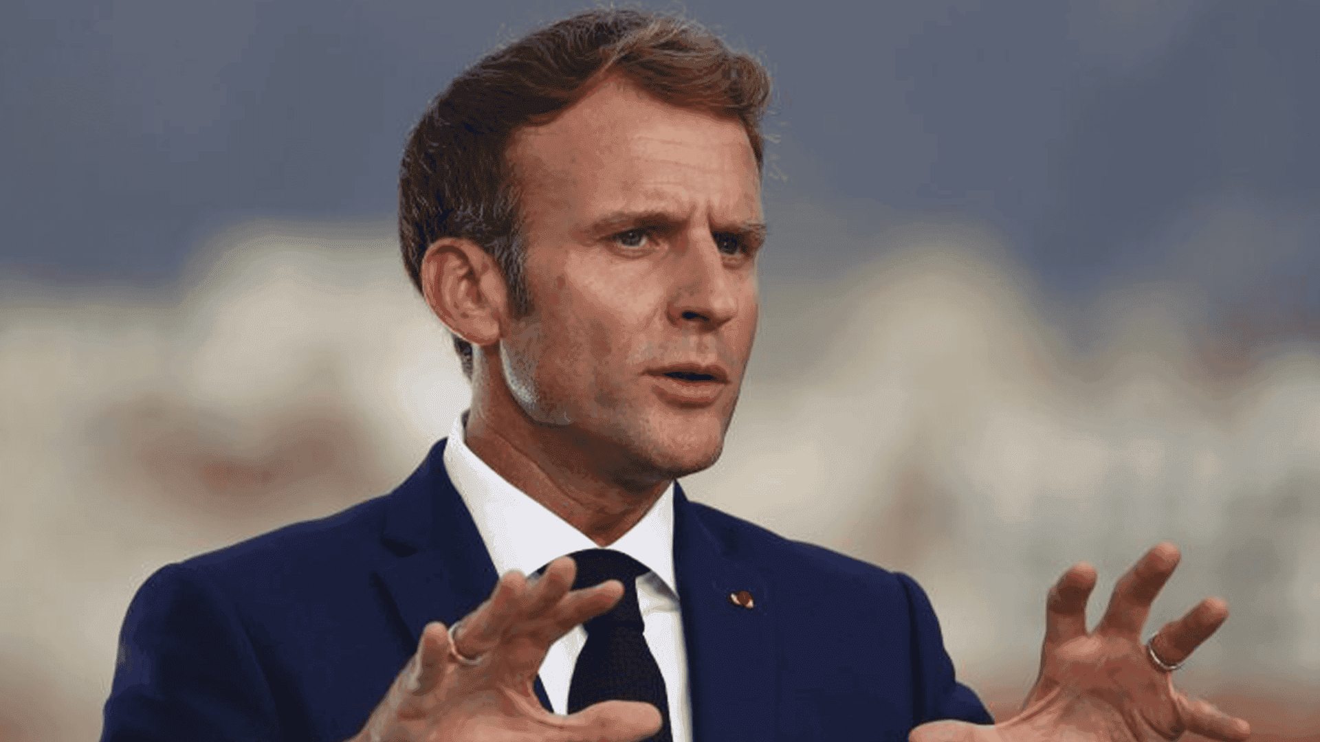 ماکرۆن: بارودۆخی مرۆیی غەززە قبوڵکراو نییە، لەگەڵ نەتەنیاهۆ و ترەمپ تاوتوێی دەکەم