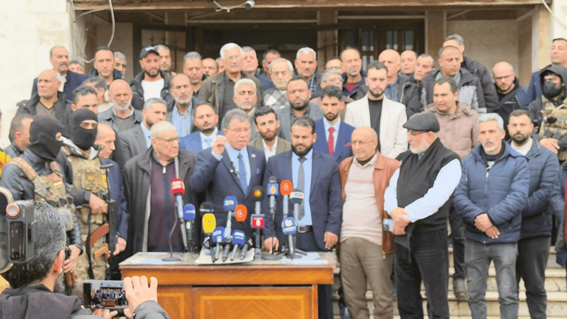 لە چوارچێوەی رێککەوتنەکان: وەفدێکی رەسمیی سوریا کێڵگەی نەوتیی رەمێلانی لە هەسەدە وەرگرتەوە