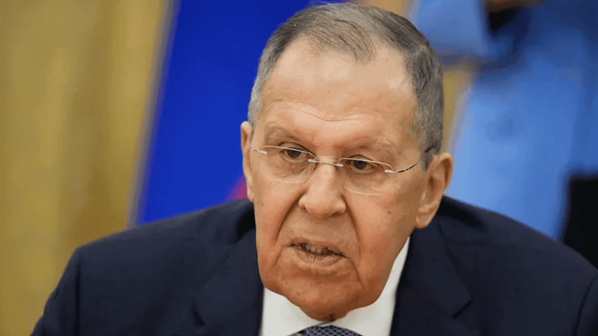 لاڤرۆڤ: لە ئەگەری تەقینەوەی دۆخی ئێران، روسیا تەنها وەک بینەر دانانیشێت