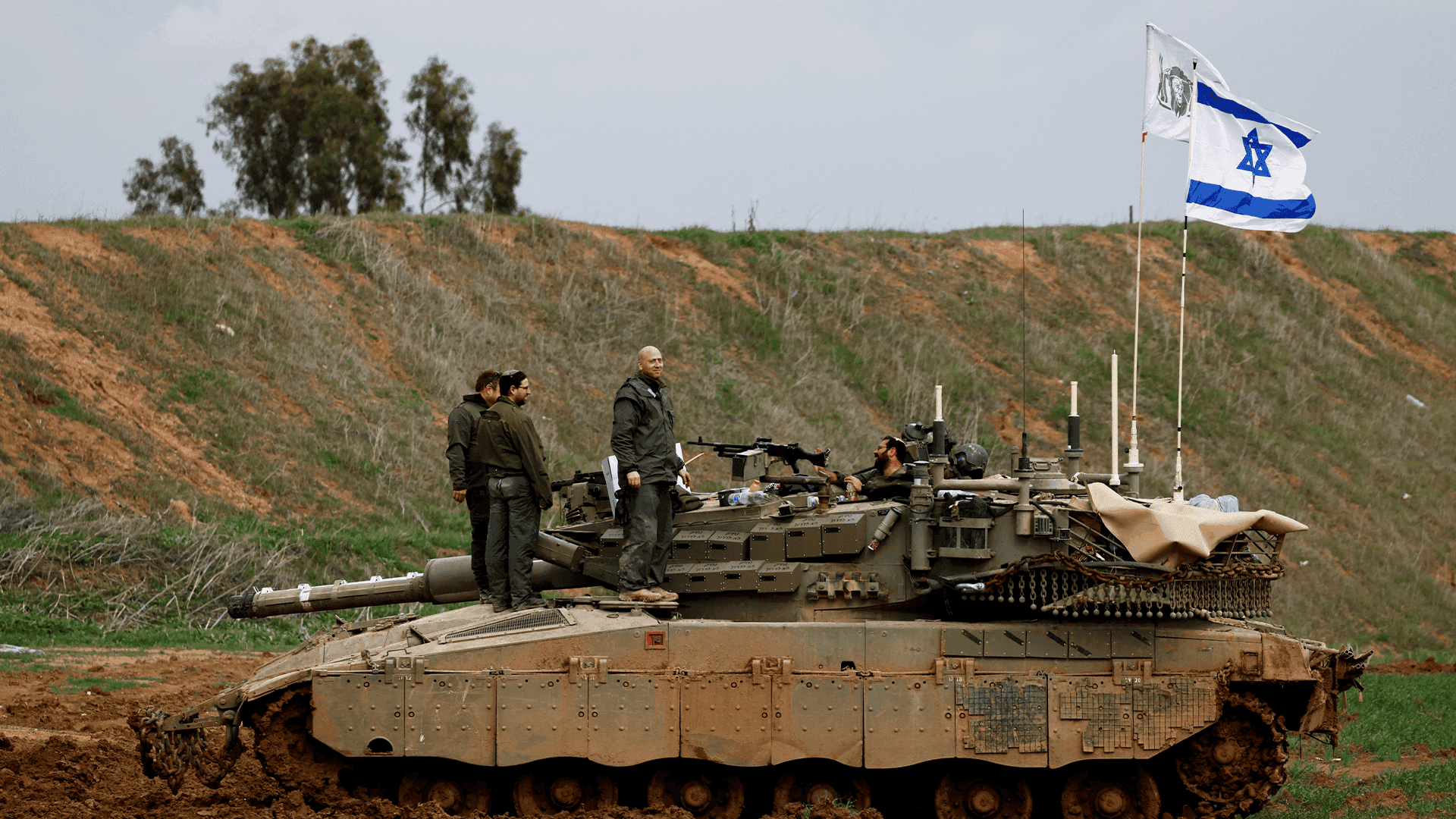 ئەنجومەنی وەزیرانی ئیسرائیل بڕیاری مانەوەی سوپاکەی لە غەززە و راگواستنی دانیشتوانی پەسەند کرد