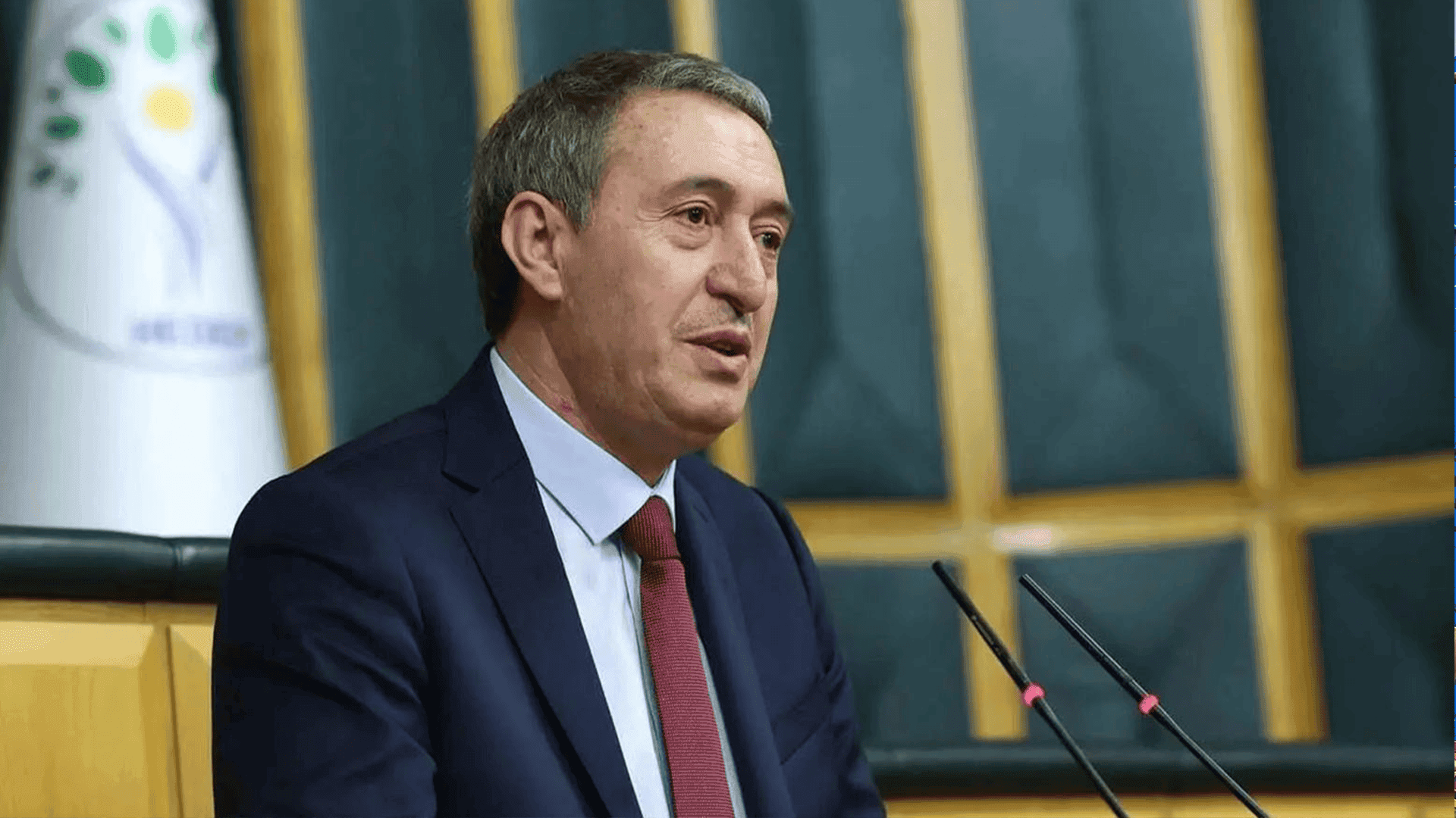 تونجەر باکرهان رەخنەی توند لە قسەکانی هاکان فیدان دەگرێت