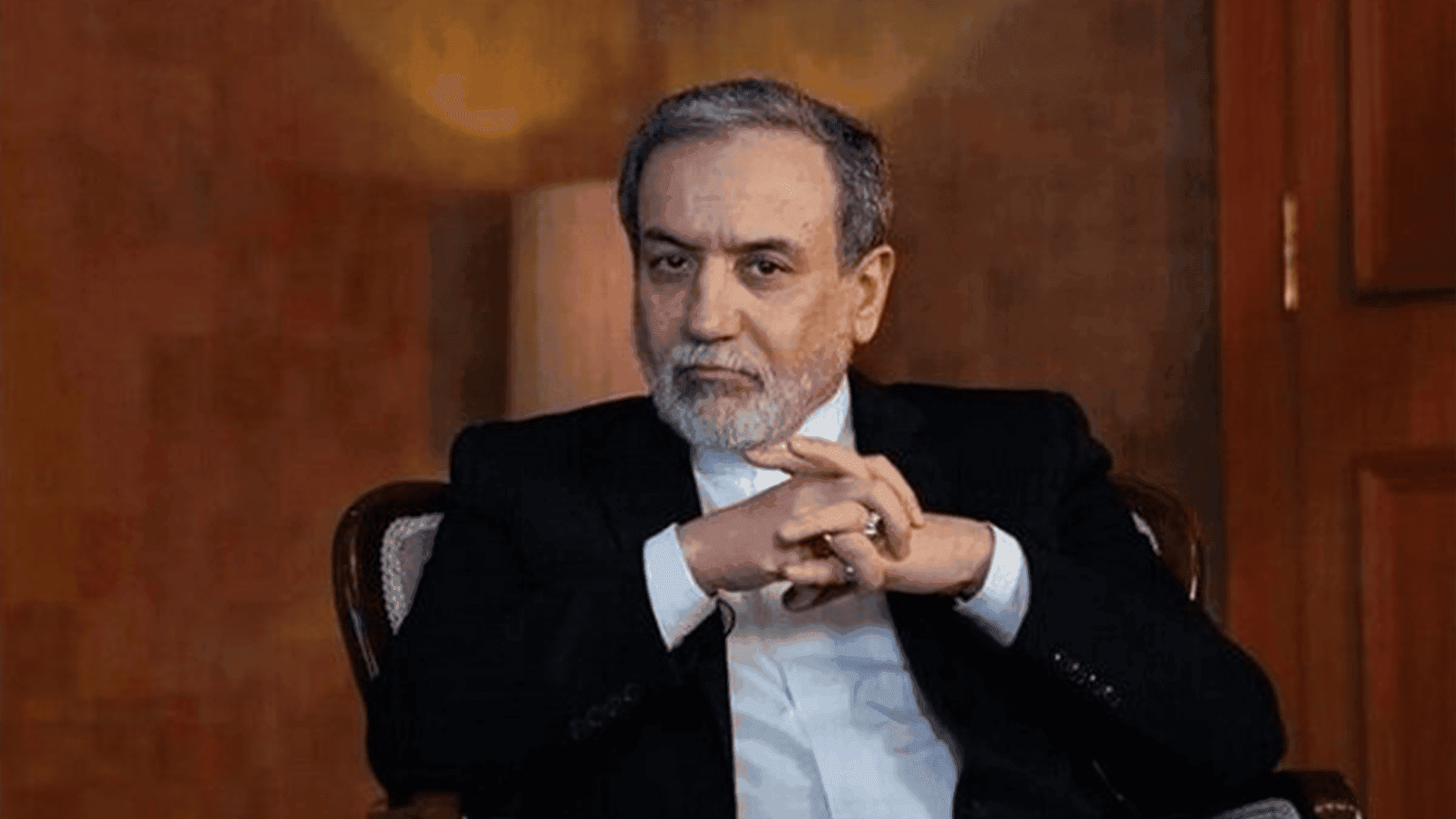 عراقچی: مافی پیتاندنی یۆرانیۆم هی گەلی ئێرانە و بەردەوام دەبین