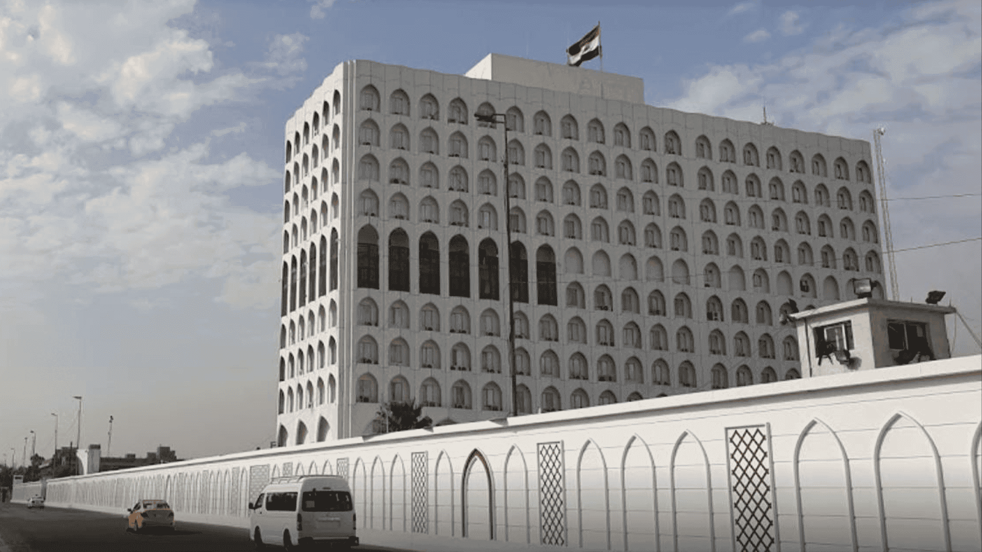 بەپێی بڕیارێک کرێکارانی پێنج وڵات بۆیان نیە بۆ کارکردن بێنە ناو عیراق