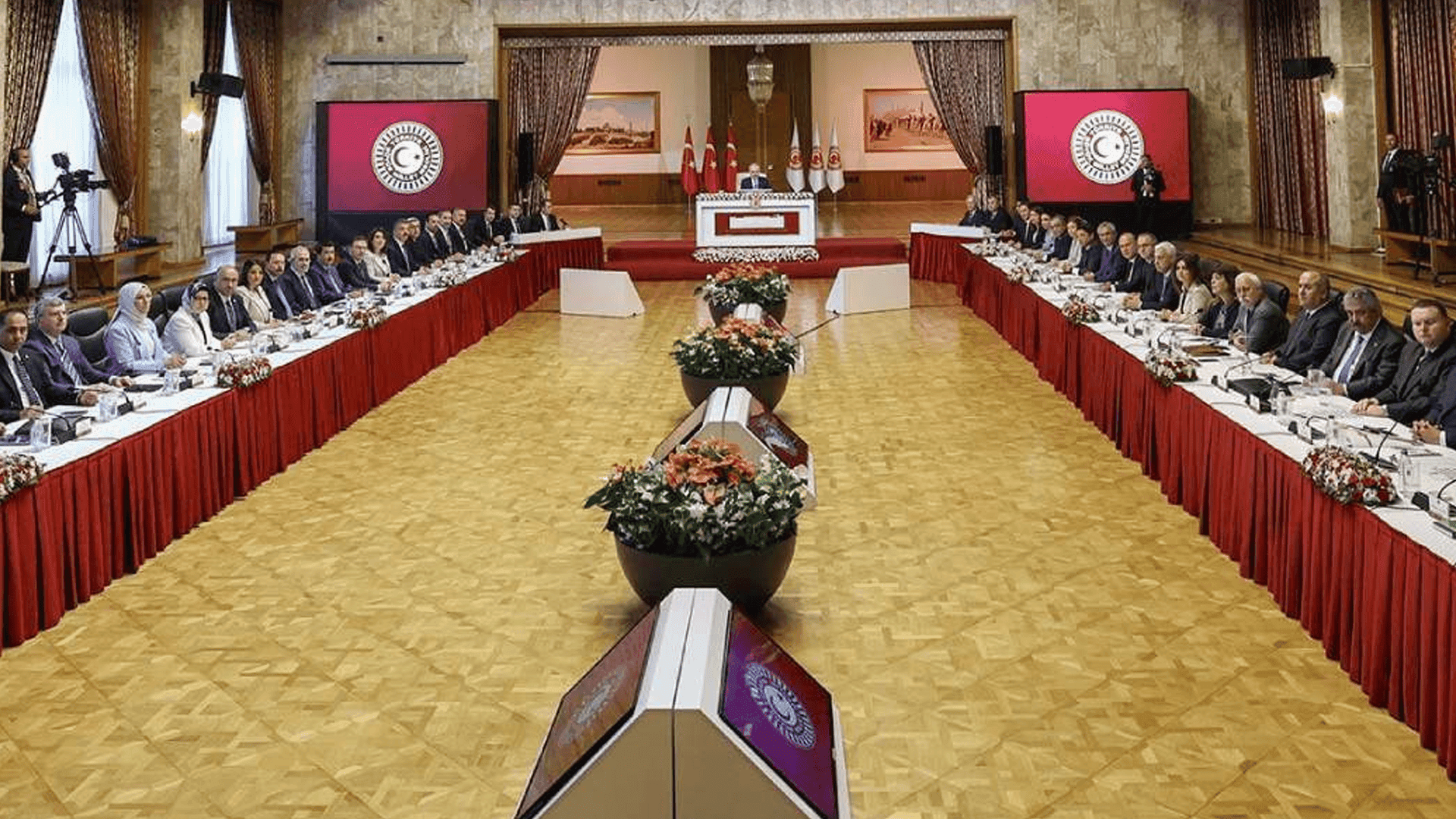 راپۆرتی کۆتایی پرۆسەی کۆمسیۆنی ئاشتی پەسەندکرا