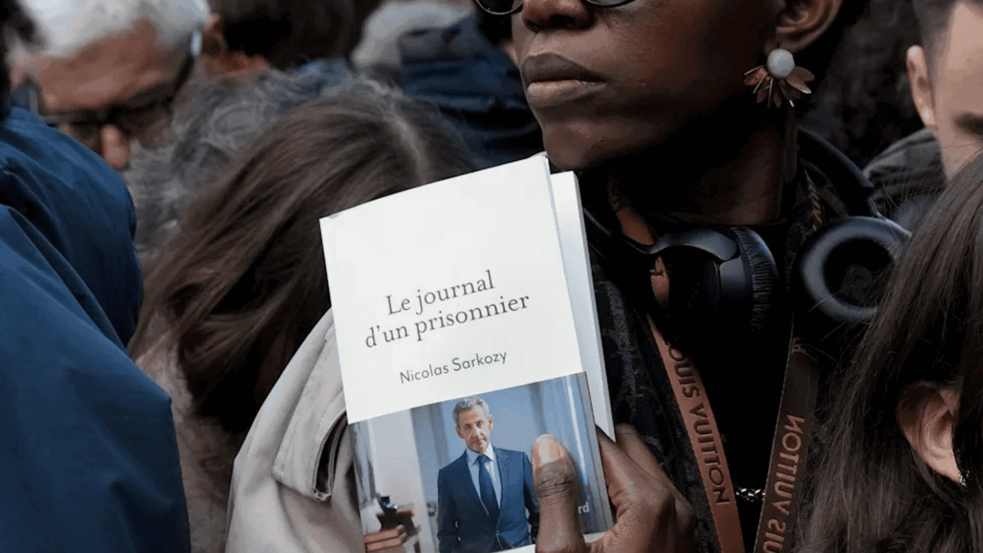 یادەوەرییەکانی سارکۆزی لە 20 رۆژی زیندانیدا: 'ژوورەکەم وەک ژوری هۆتێلێکی هەرزان بوو'