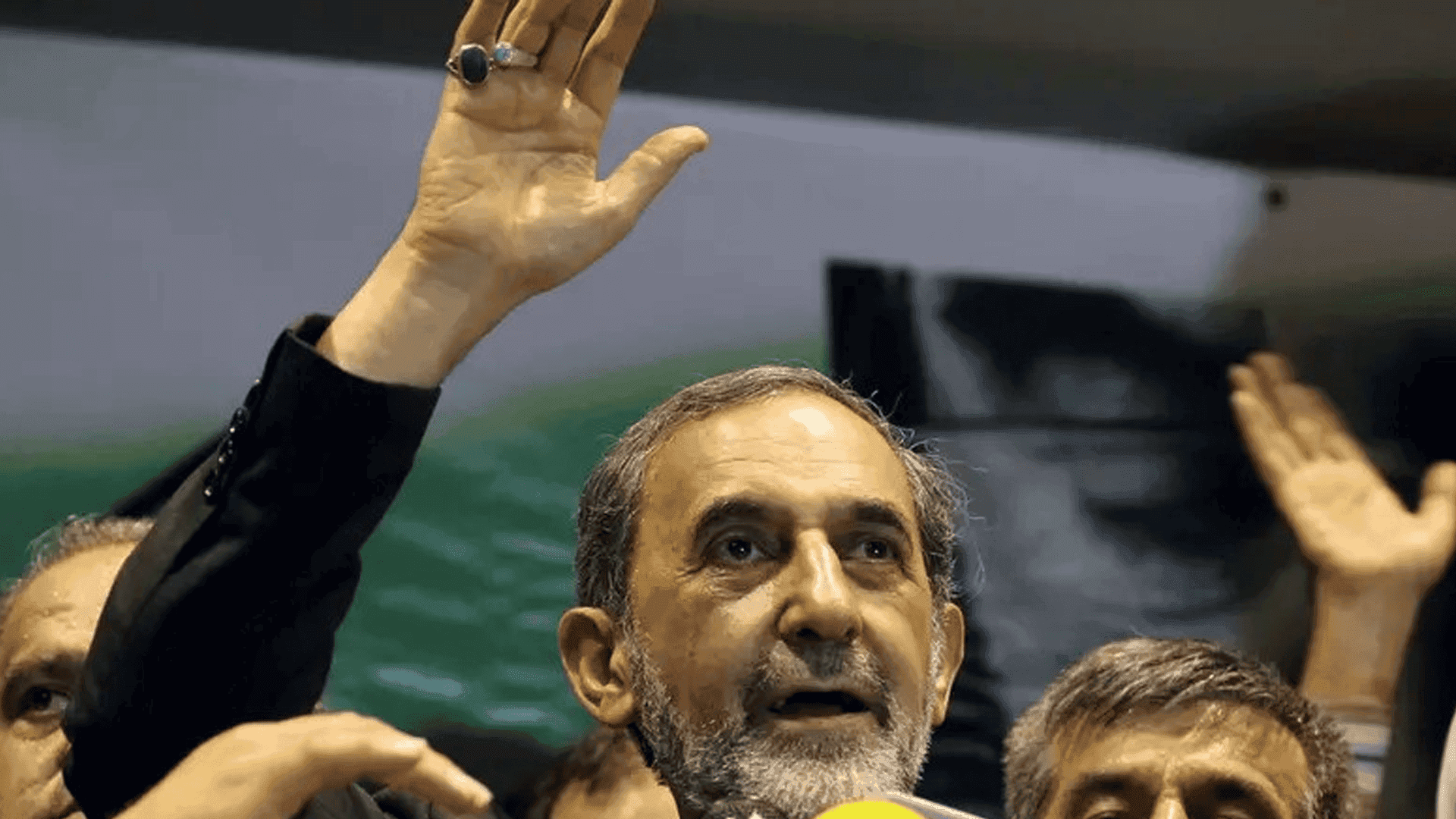 راوێژکاری خامنەیی: بونی حیزبوڵڵا بۆ لوبنان لە نان و ئاو گرنگترە