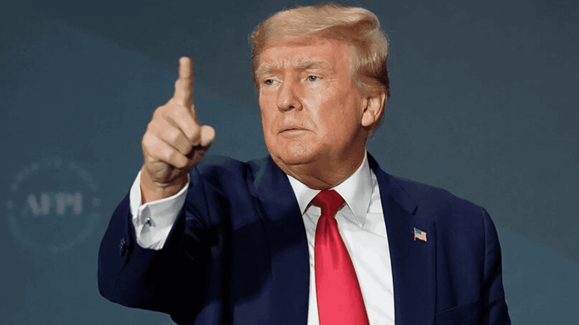 ترەمپ هێرش دەکاتە سەر ئۆکراین و بایدن بە هۆکاری بەردەوامی جەنگەکە ناودەبات: جۆی گەندەڵ