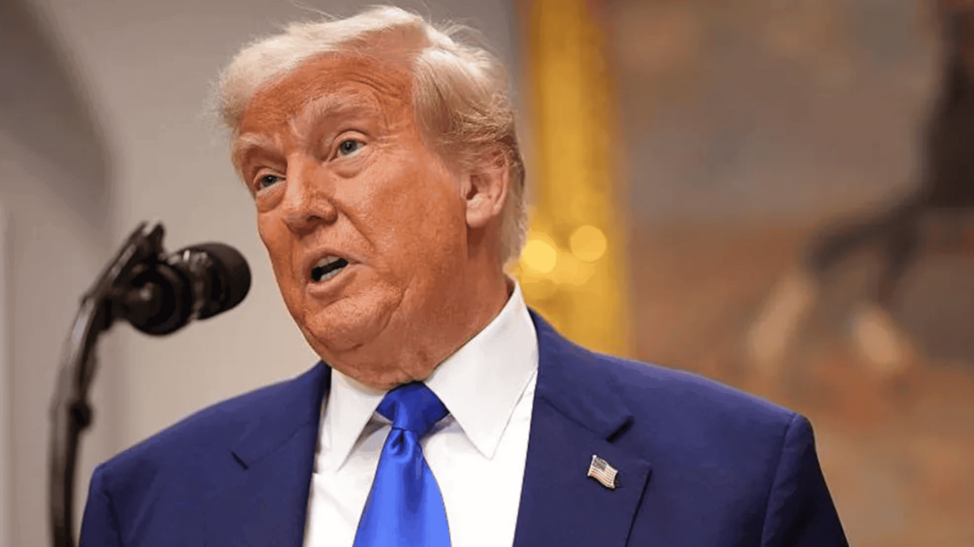 ترەمپ هۆشداری بە ئەپڵ دەدات و باجی گومرگی بەسەر ئەوروپا دەسەپێنێت